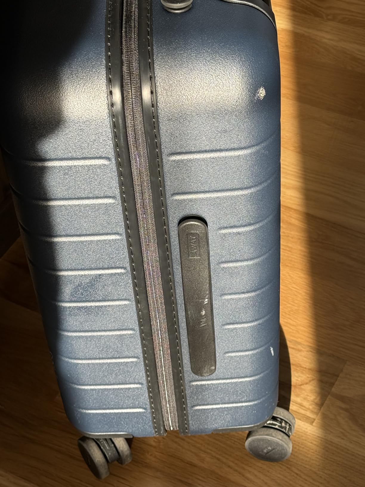 Travelpro Platinum Elite 21