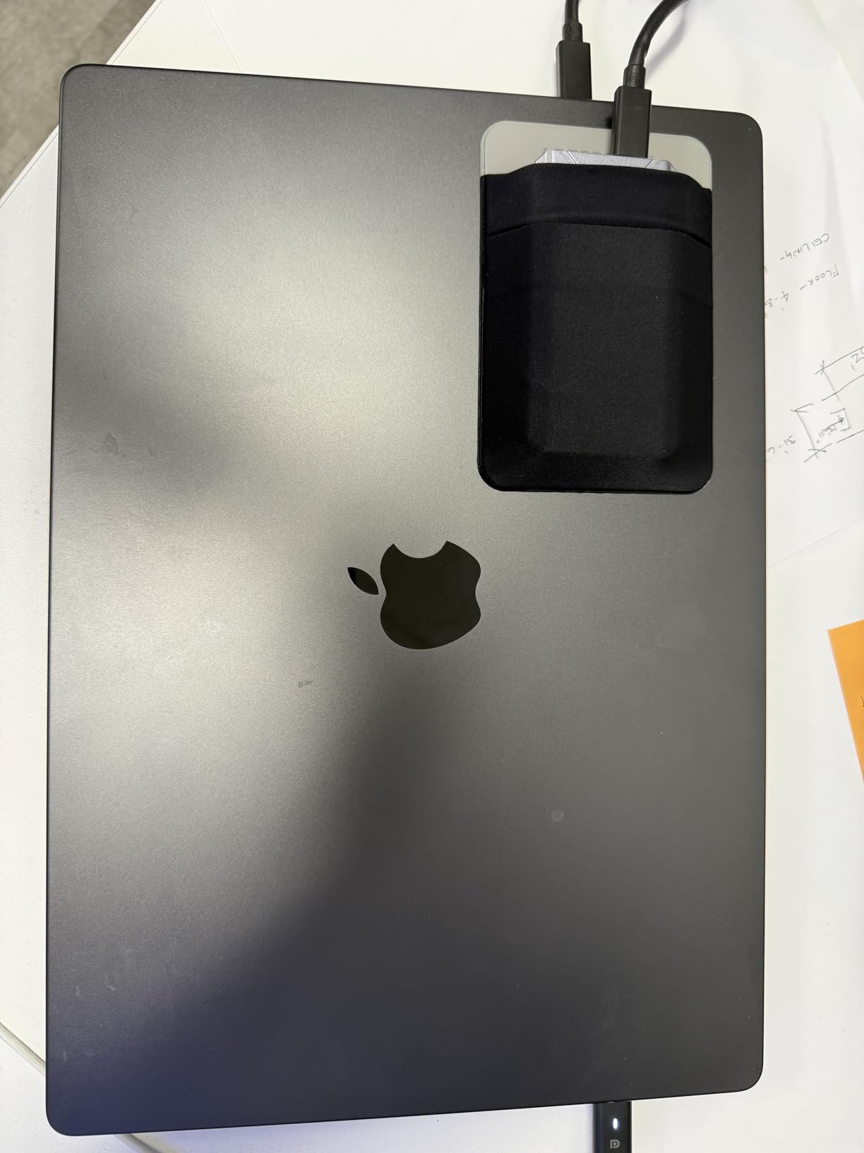 Apple 2024 MacBook Pro Laptop with M4 Pro, 14‑core CPU, 20‑core GPU: Built for Apple Intelligence, 16.2-inch Liquid Retina XDR Display, 48GB Unified Memory, 512GB SSD Storage; Space Black customer photo 2