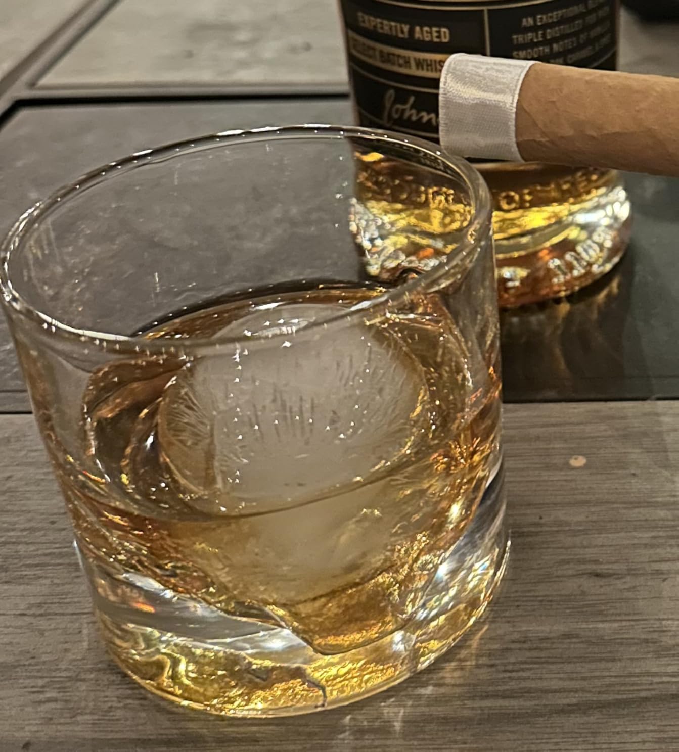 LIITON American Peaks Heavy Crystal Whiskey Glasses Gift Set of 4, Thick Freezable Bourbon Glass 1lb Each, Premium Whiskey Gifts for Men, Frozen Crystal Chills Cocktails, 10 oz customer photo 1