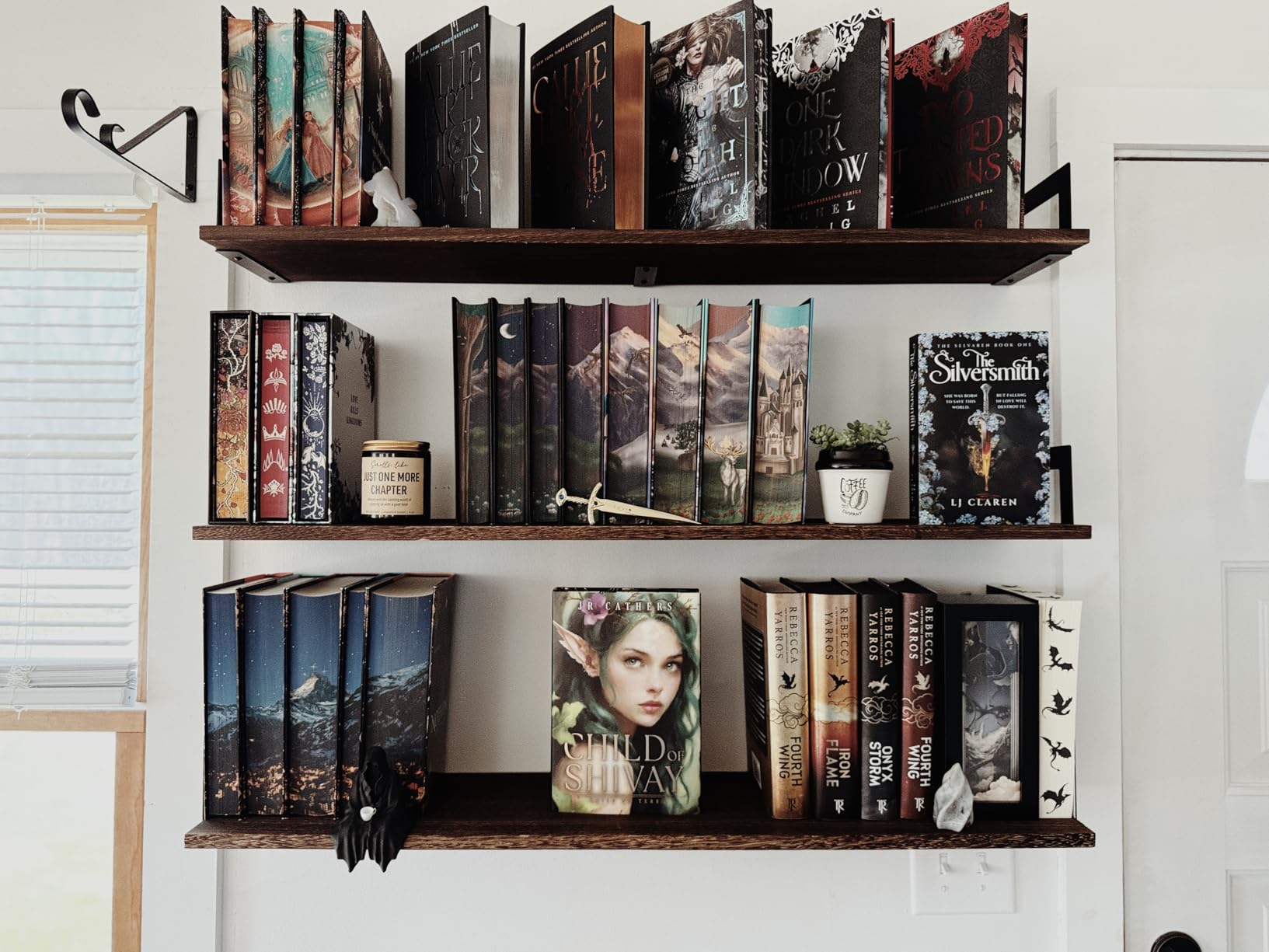 Harwaya Floating Shelves for Wall 36 Inches Long 8 Inch Deep, Large Wall Book Shelves for Bedroom, Rustic Wood Hanging Bookshelf for Living Room Office Kitchen (Set of 3) customer photo 2