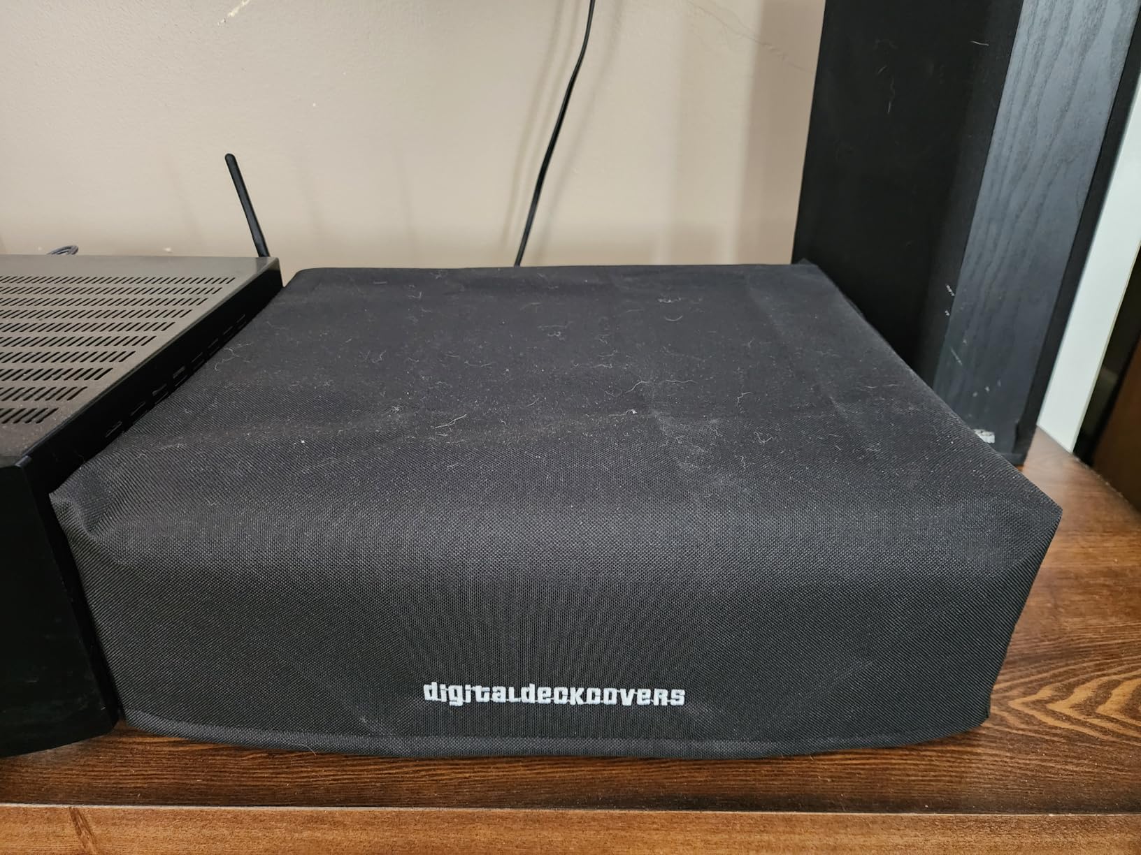 Turntable Dust Cover for Fluance Turntables - Compatible Fluance Record Player Dust Cover Protector for RT80, RT81, RT82, RT83, RT84, RT85 - Antistatic Fabric Water Resistant Turn Table Dust Covers customer photo 2