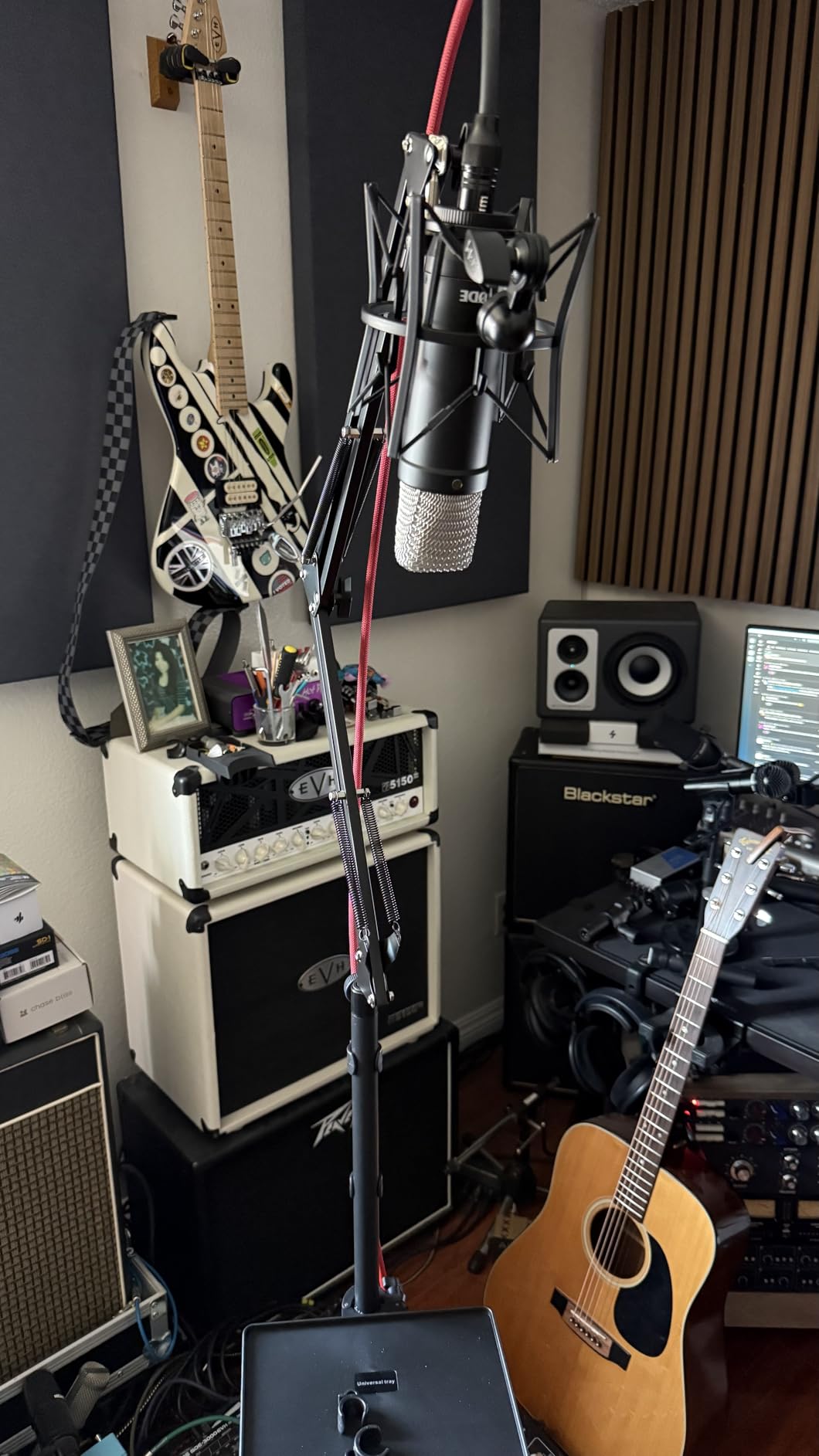 BILIONE Microphone Stand with Weighted Base, Mic Floor Stand Boom Arm with Mic Accessory Tray, Microphone Clip Holder, 3/8