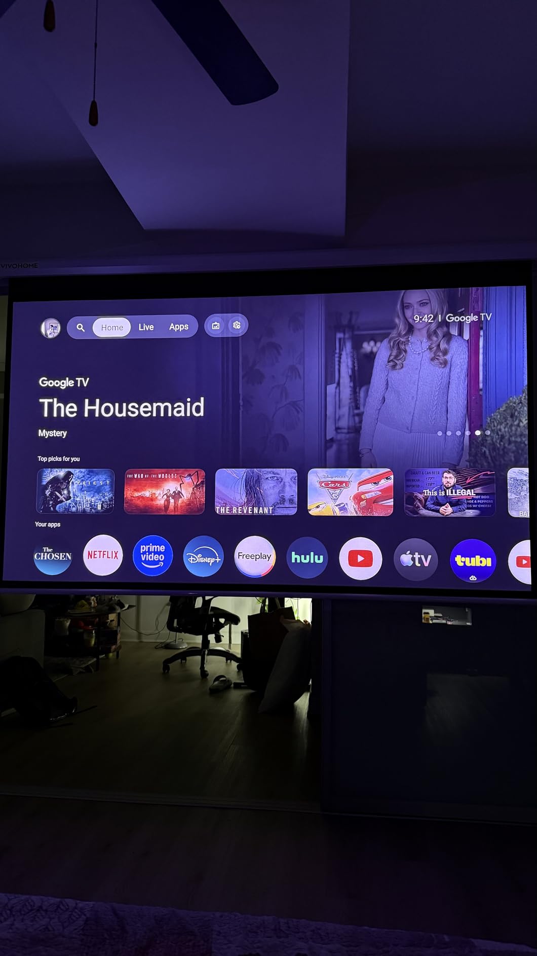 VIVOHOME Motorized Projector Screen with Remote, 16:9 84 Inch Auto Electric Projection Screen, HD 4K Movie Screen for Home Theater, Cinema, Office (73 x 41 White) customer photo 1