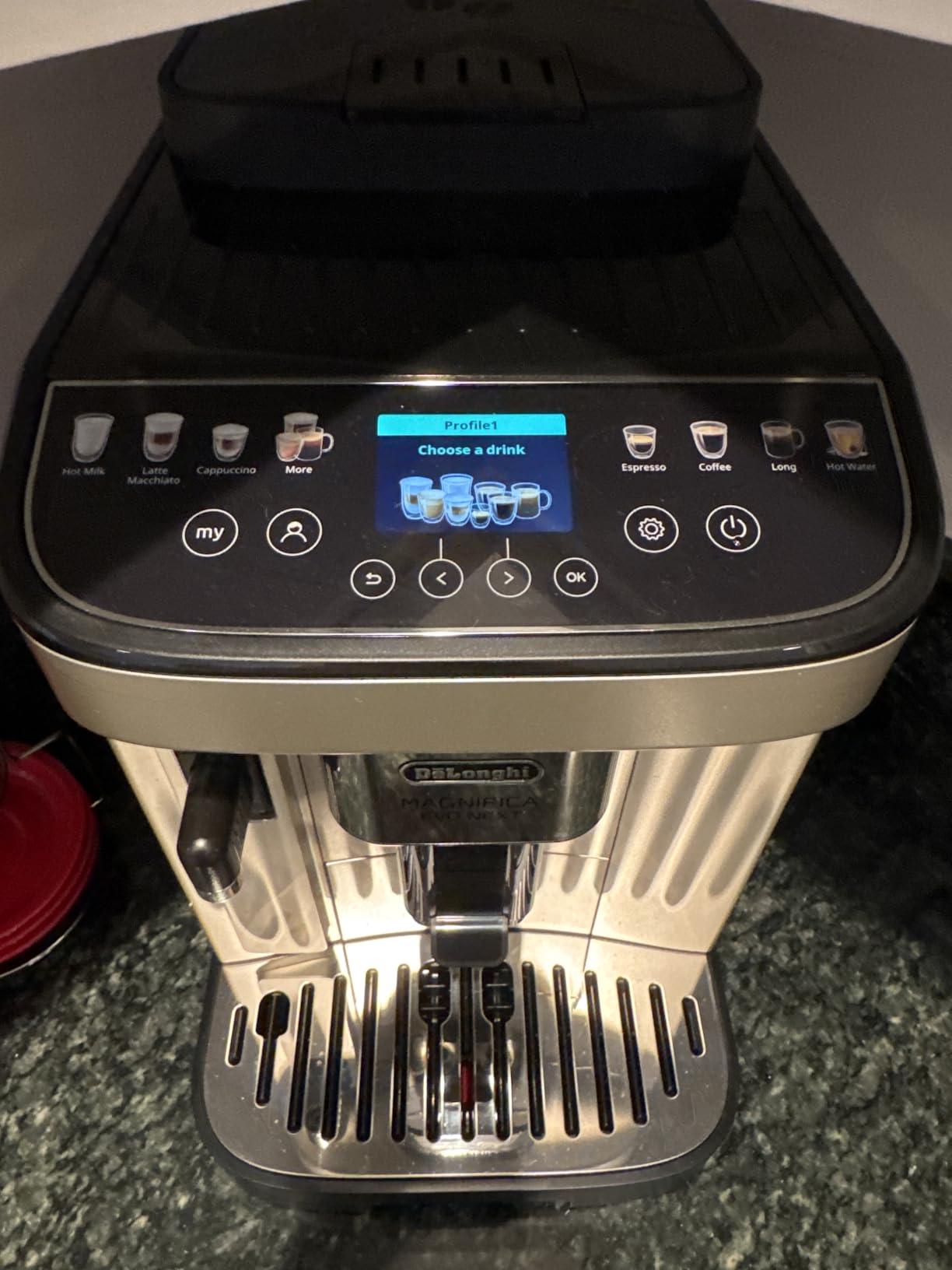 De'Longhi Magnifica Evo Next Fully Automatic Espresso Machine - Programmable Coffee Maker with Grinder and Milk Frother - Hot & Cold Brewer for Espresso, Latte, Cappuccino, Americano, Tea and More customer photo 2