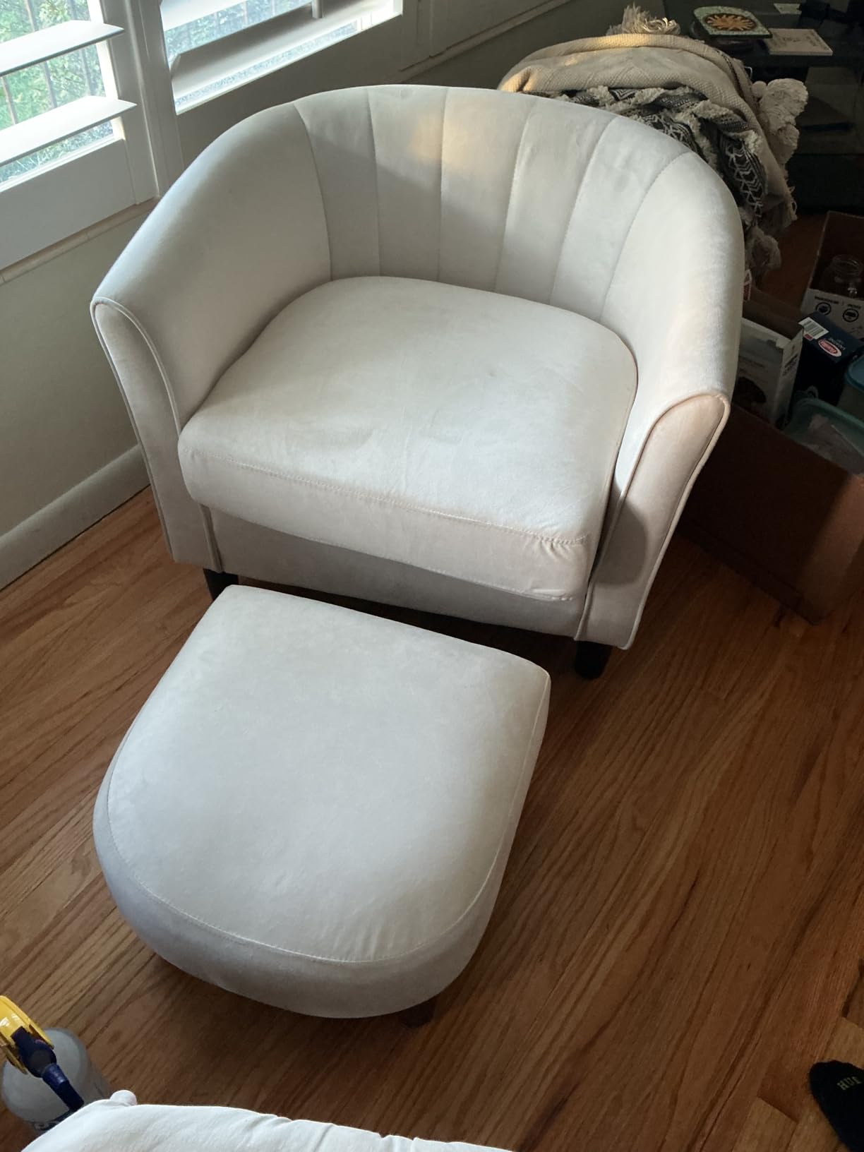 LINSY Accent Chair with Ottoman, Modern Barrel Chair Small Armchair Reading Chair with Footrest, Comfy Round Arms Chair for Living Room Bedroom Reading Room, Velvet customer photo 1