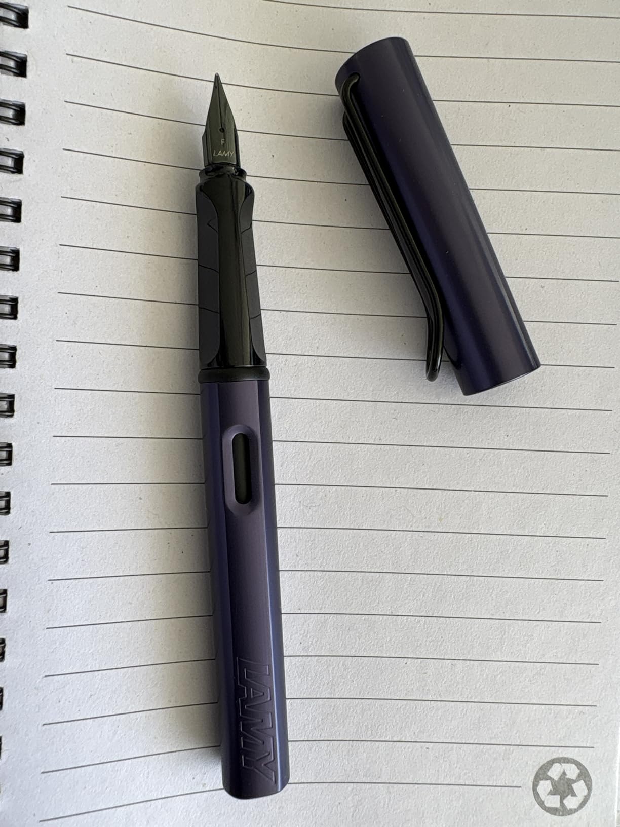 LAMY AL-star denim - Fountain Pen with ergonomic grip & polished steel nib in size F - lightweight aluminum body - including LAMY T 10 blue cartridge - Right-Handed customer photo 1