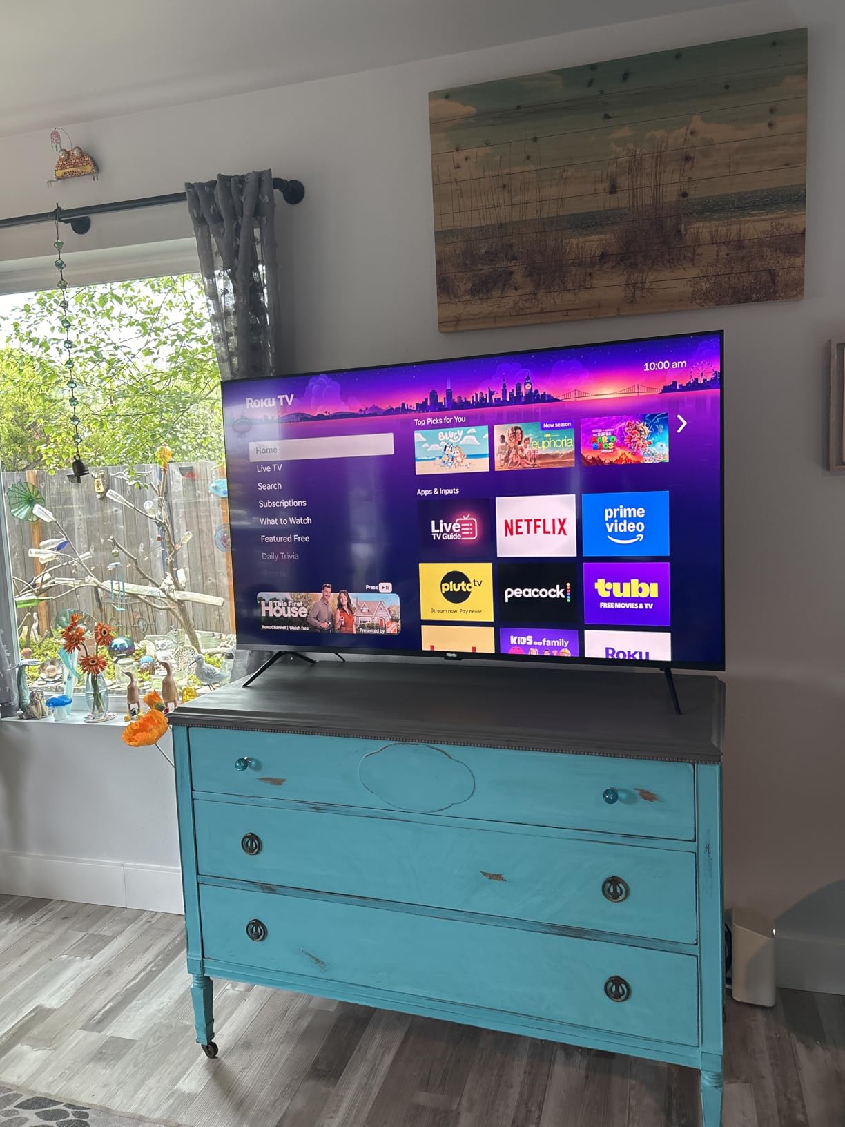Roku Smart TV - 65-Inch Plus Series, Mini-LED TV - RokuTV with Enhanced Voice Remote - Flat Screen 4K QLED Television with Dolby Vision & Wi-Fi customer photo 1