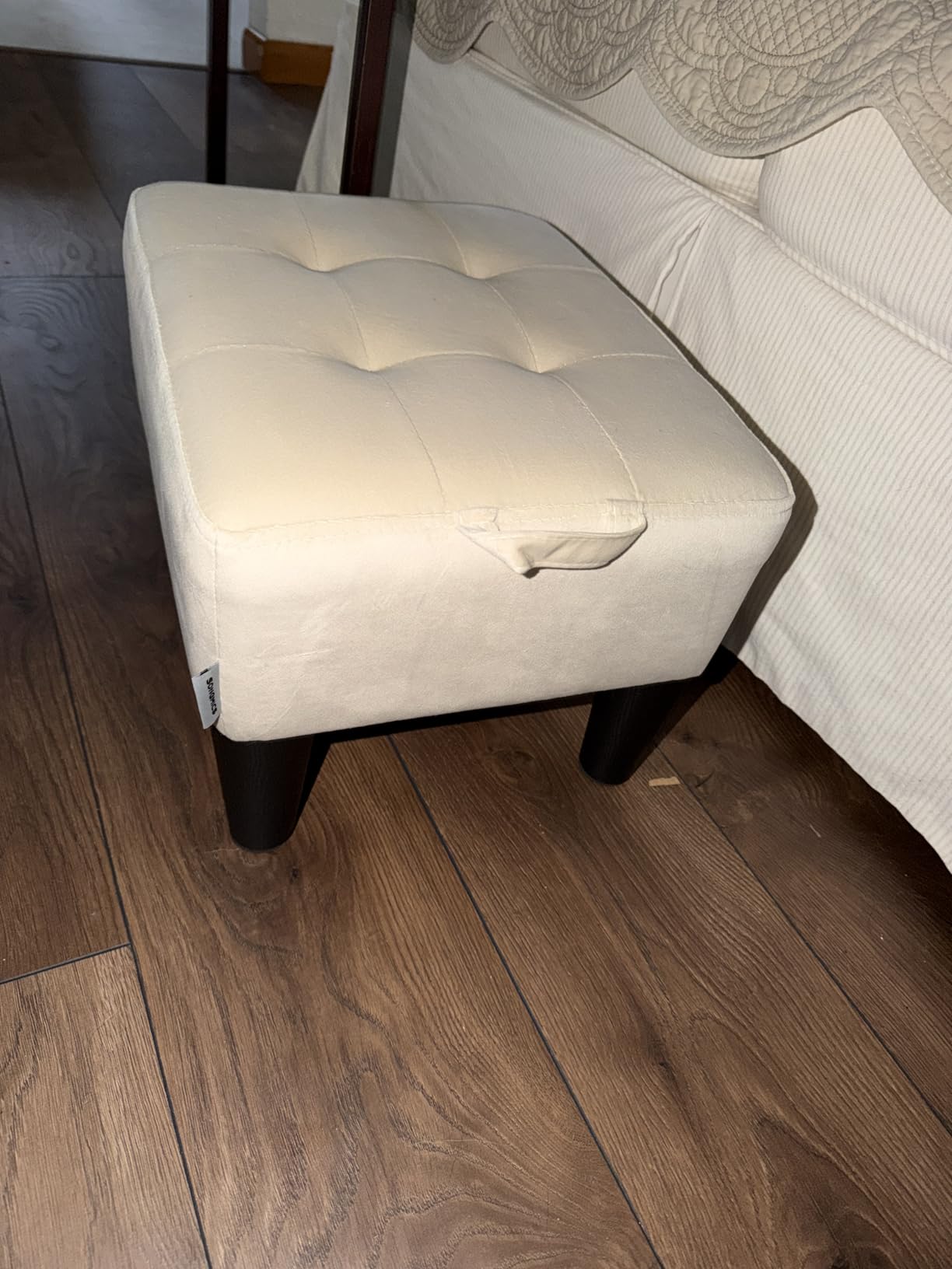 SONGMICS Foot Stool with Legs, Small Footstool Ottoman, Linen-Look Fabric Seat with Thick Cushion, for Living Room, Bedroom, Entryway, 330 lb Weight Capacity, Dark Gray ULOM502G01 customer photo 2