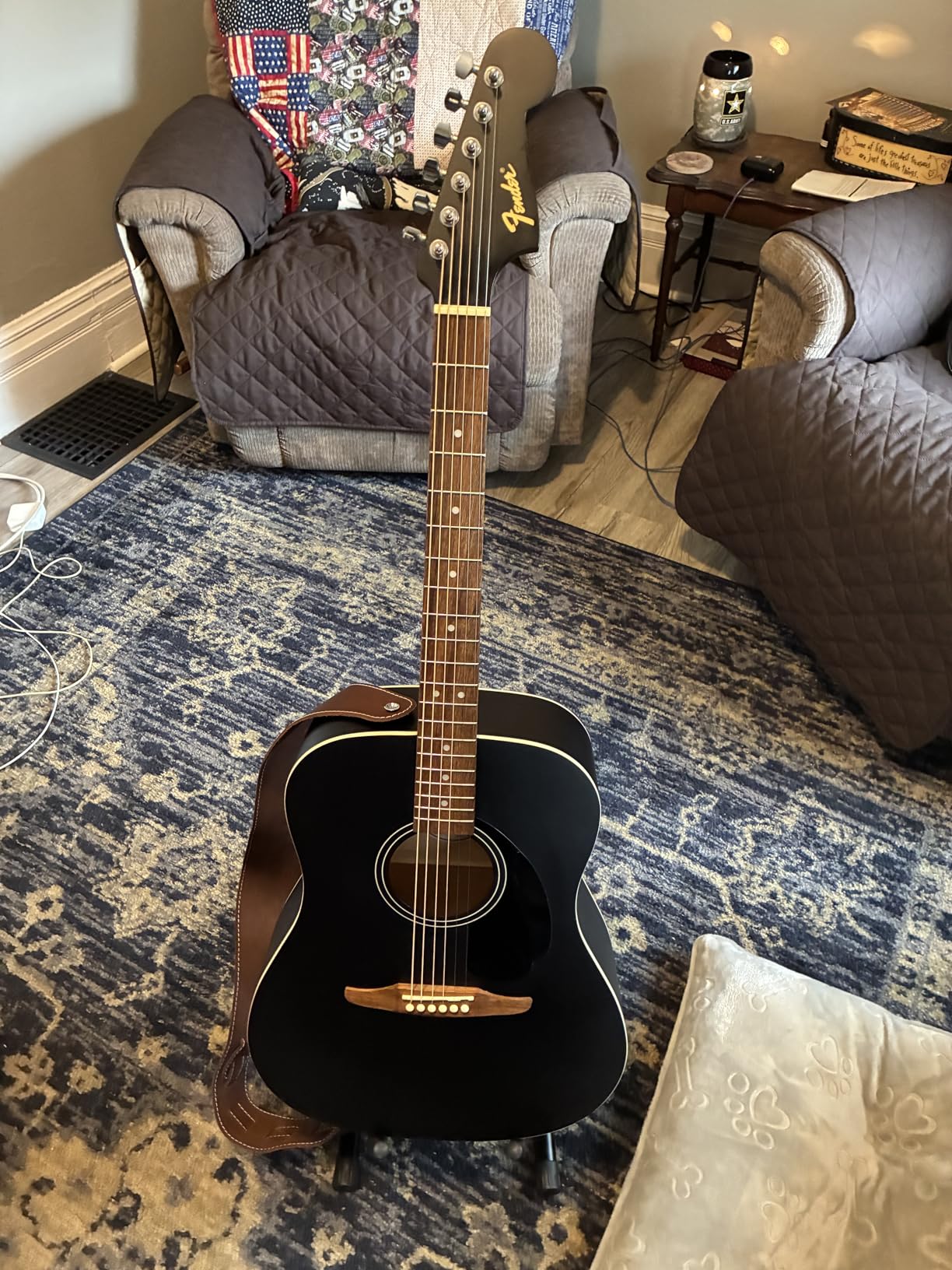 Fender California Debut Redondo Series Acoustic Guitar, Beginner Guitar, 2-Year Warranty, Black customer photo 2