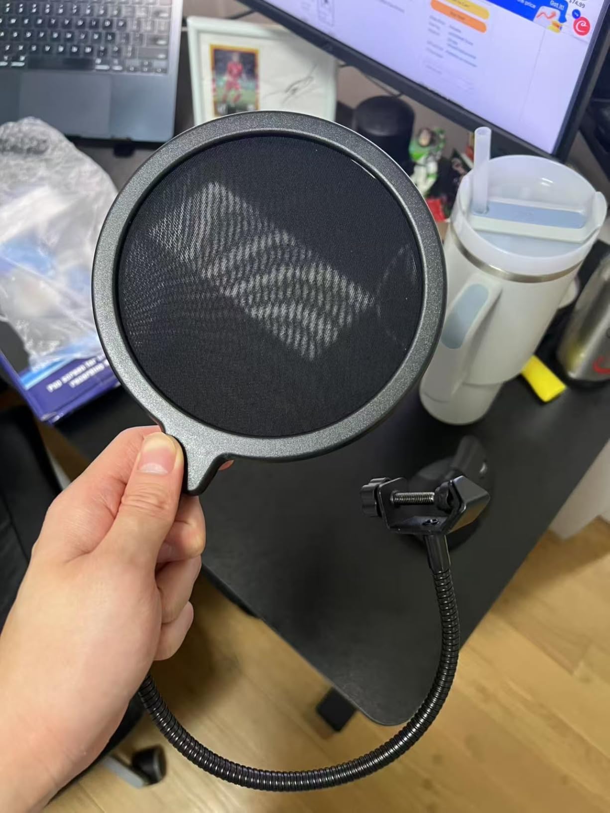 LIUSM Professional Microphone Filter Screen-Mic Pop Blocker Mask Shield With 360° Flexible Gooseneck Stabilizing Arm customer photo 1