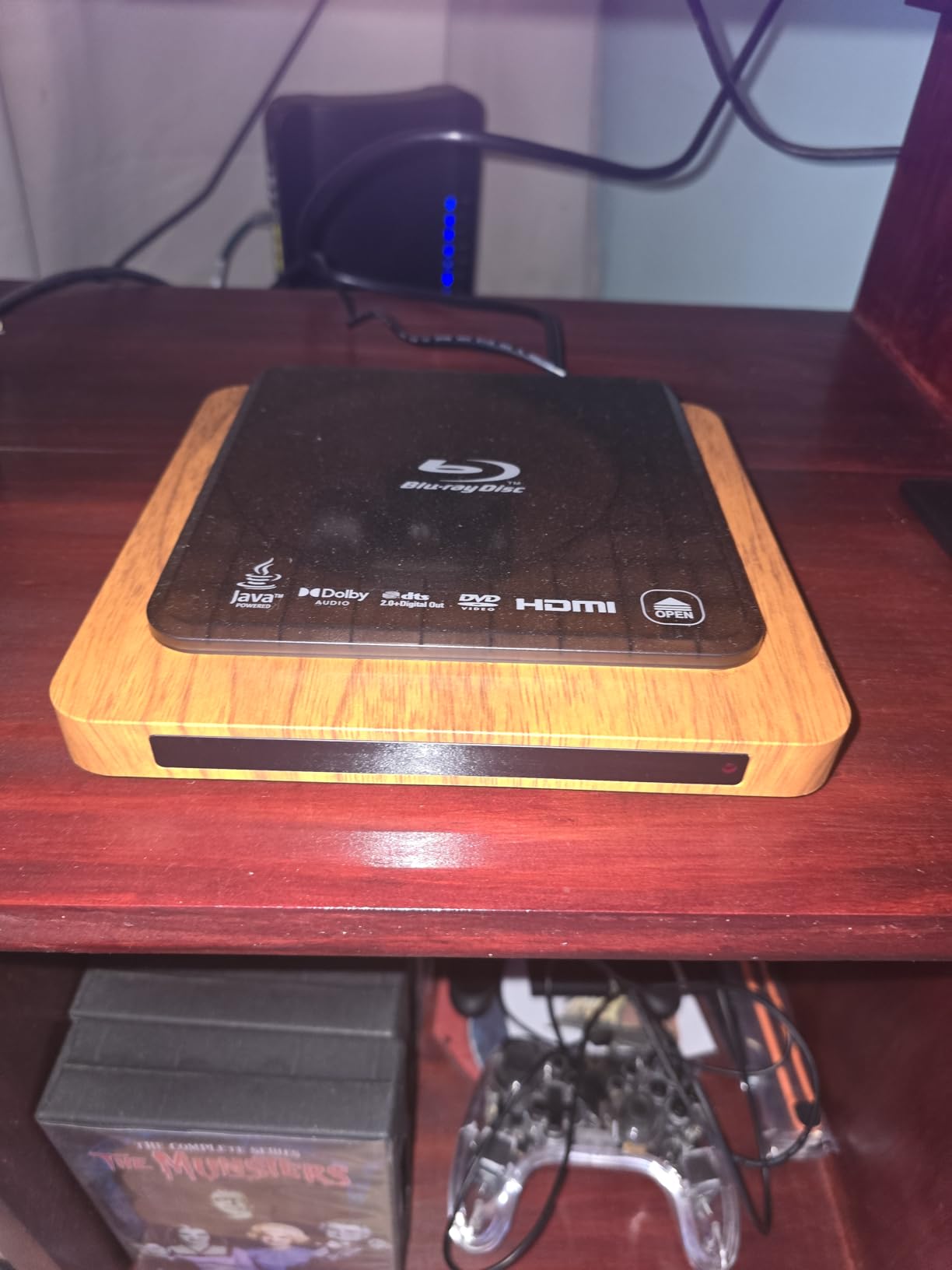 2025 Blu-ray Player with HDMI/AV Cables & Remote, Dolby Audio/DTS, 1080P | Plays Blu-ray A1, All DVDs (PAL) | USB, Retro Design customer photo 1