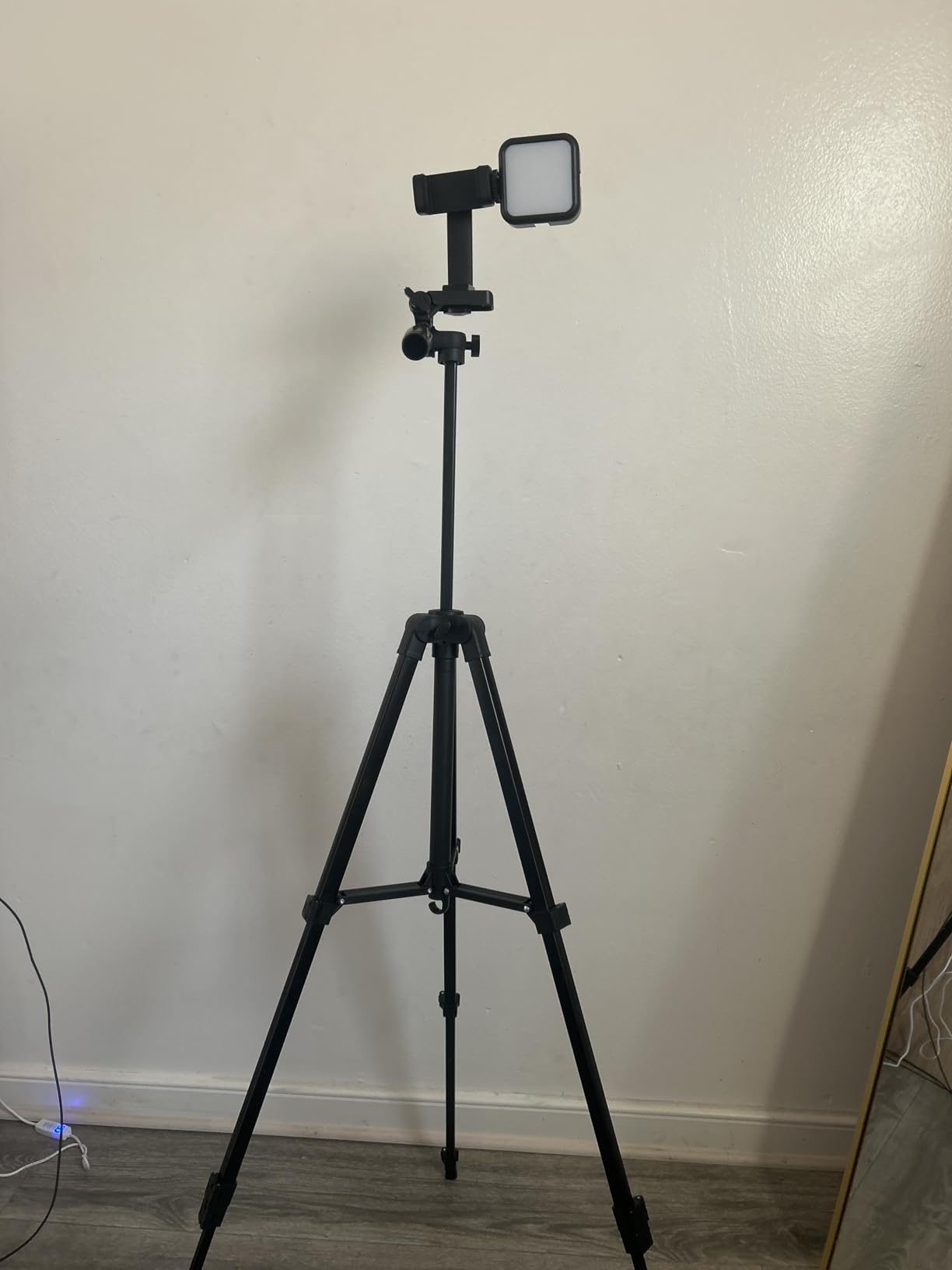 Vlogging Kit for iPhone/Android, YouTube Starter Kit with Wireless Microphone/Camera Tripod/Flexible Tripod/RGB Fill Light, Content Creator Essentials Kits for TikTok Vlog Video Recording customer photo 1