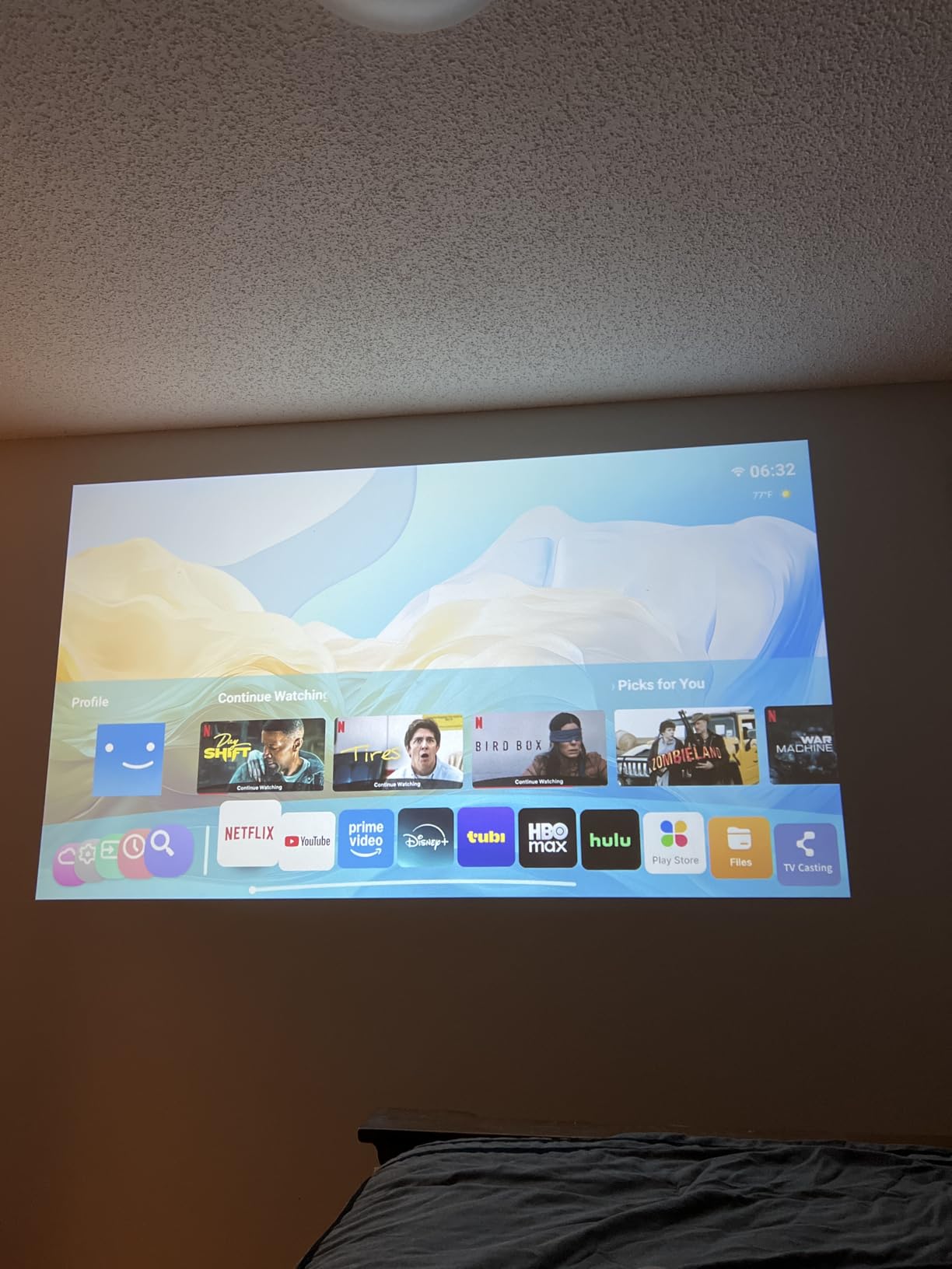 XuanPad 4K Support Movie Projector, Officially-Licensed App & Auto Focus, White Smart Mini Projector with WiFi and Bluetooth, Portable Native 1080P Outdoor Projector with 360° Stand customer photo 1