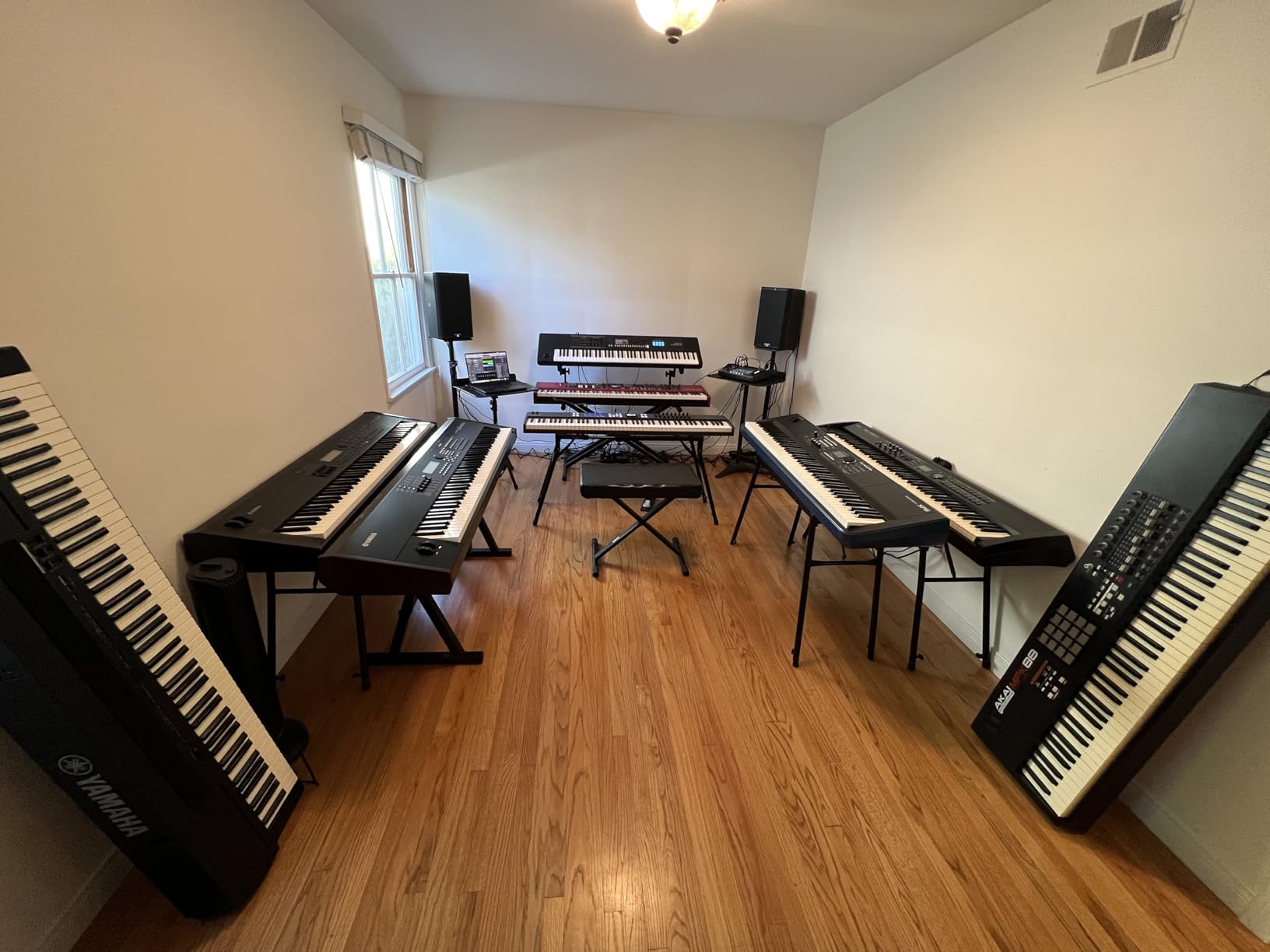 Nektar Impact LX88 mk3 - 88 Note Semi-Weighted USB MIDI Controller Keyboard customer photo 1