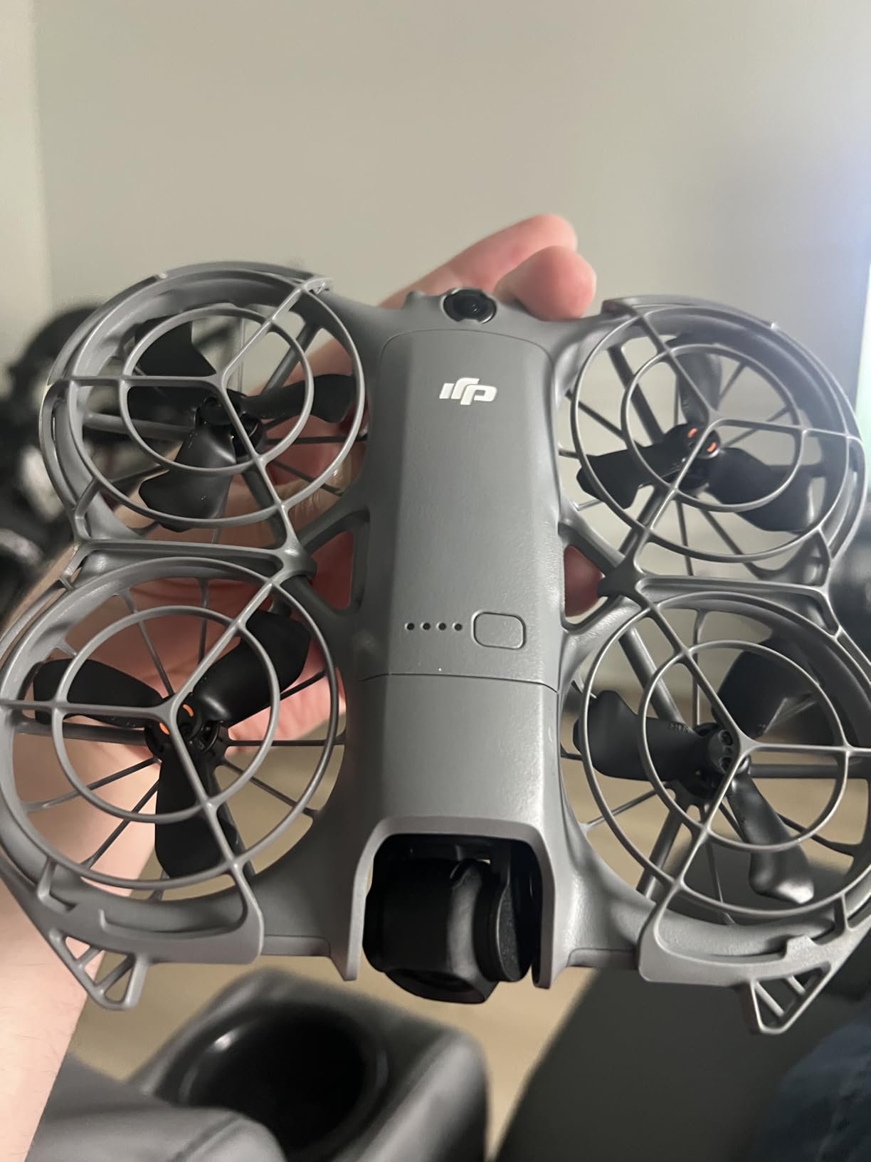 DJI Neo 2 Fly More Combo (Drone Only), 4K Drone With Camera, Palm Takeoff & Landing, Gesture Control, ActiveTrack, Omnidirectional Obstacle Sensing, 3 Batteries customer photo 1