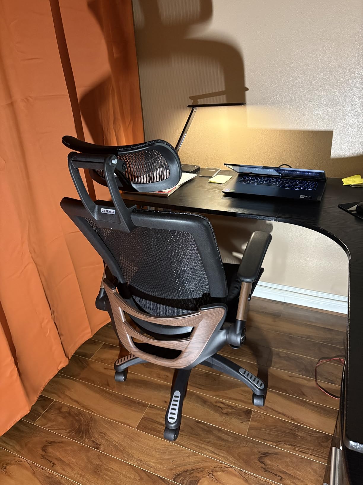 GABRYLLY Ergonomic Office Chair with Footrest, 135° Reclining Desk Chair with Adjustable Lumbar Support,3D Armrest,Headrest & Large Steel Base, 300LBS Heavy Duty Mesh Chair customer photo 1