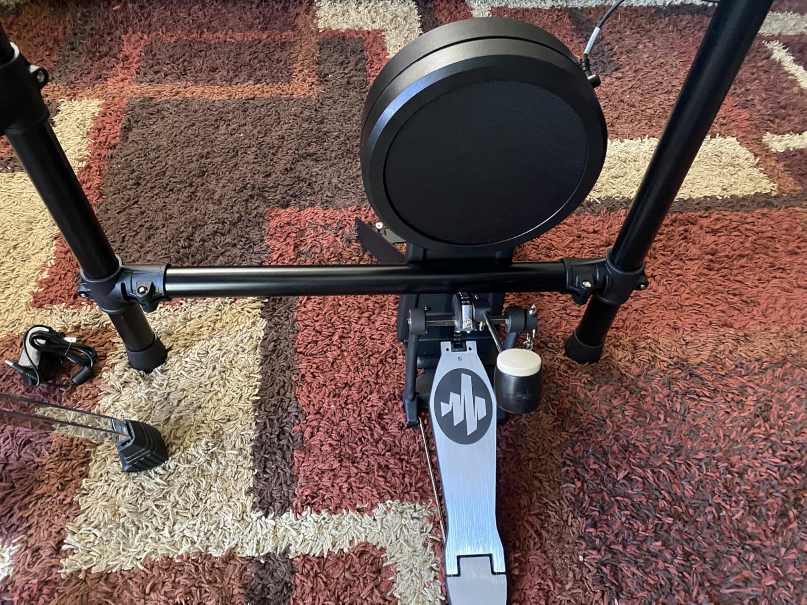 Donner Electric Drum Set DED-300 Pro, Electronic Drum Kit Adult, Professional Full Size 6-Drum & 3-Cymbal Setup, 12'' Single-Zone Hi-hat with Stand, 1100+ Professional Tones, Gifts for Men Him Teens customer photo 2
