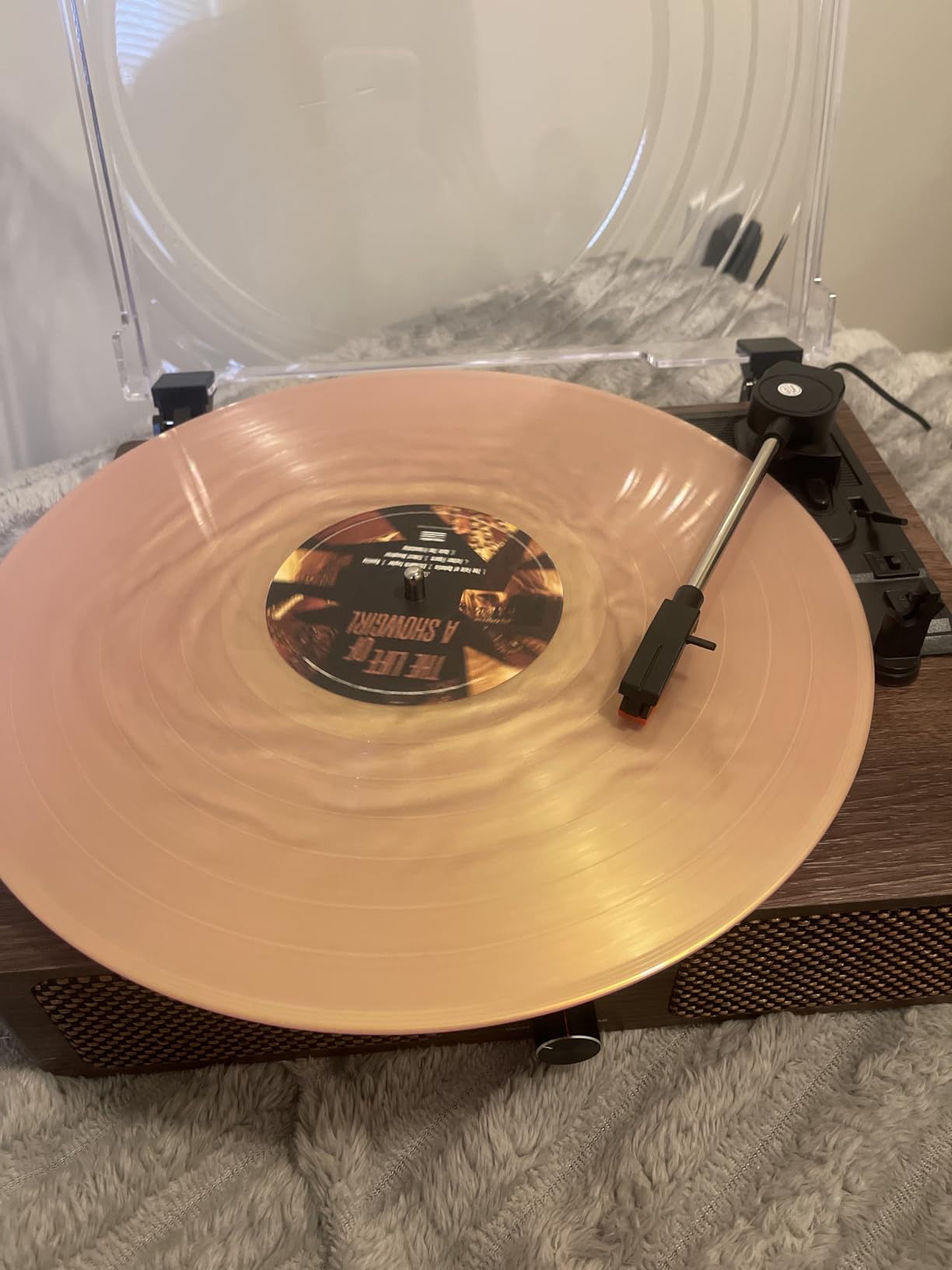 Vintage Wooden Record Player with Bluetooth 3-Speed Belt-Driven Turntable Built-in Speakers, Beginner Friendly Retro Phonograph for Home Decor, for Vinyl Enthusiasts (Walnut Finish) customer photo 1