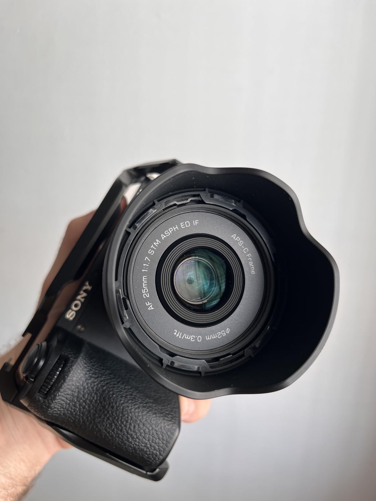 VILTROX AF 50mm F1.4 Pro FE Lens for Sony E Mount, 50mm f/1.4 Auto Focus Portrait Prime Full Frame Lens with HyperVCM Motor Compatible with Sony Camera a7IV a7RV a9II a7CII ZVE1 A1 a6700 a6400 customer photo 2