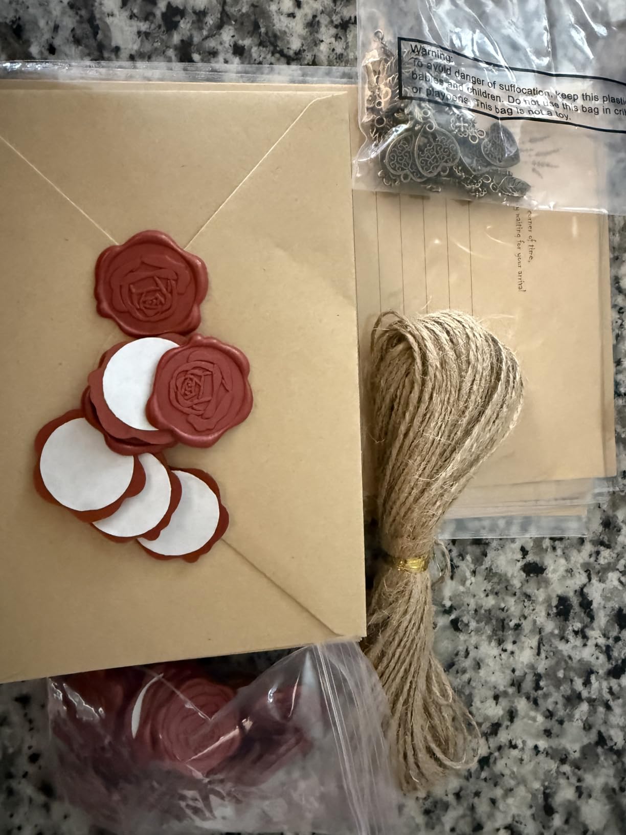50 Pack Vintage Letter Writing Set 50 Letter Papers 50 Envelopes 50 Retro Keys 50 Wax Seal Stickers and Hemp Ropes Stationery Kit for Wedding Graduation Invitations(Classic) customer photo 1