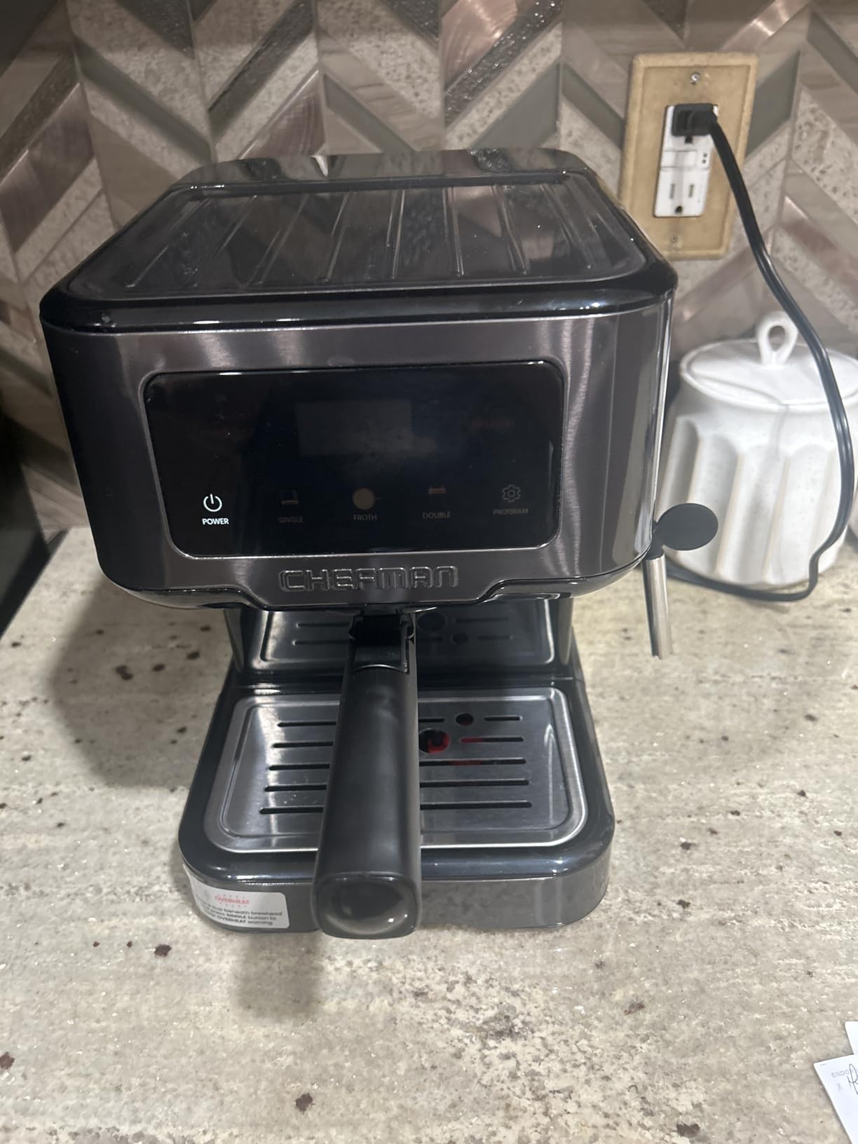 Chefman CraftBrew Espresso Machine, 15-Bar Pump Digital Espresso Maker w/Steam Wand for Latte & Cappuccino, Compact Espresso Coffee Machine w/ 1.5L Removable Water Reservoir - Stainless Black customer photo 1