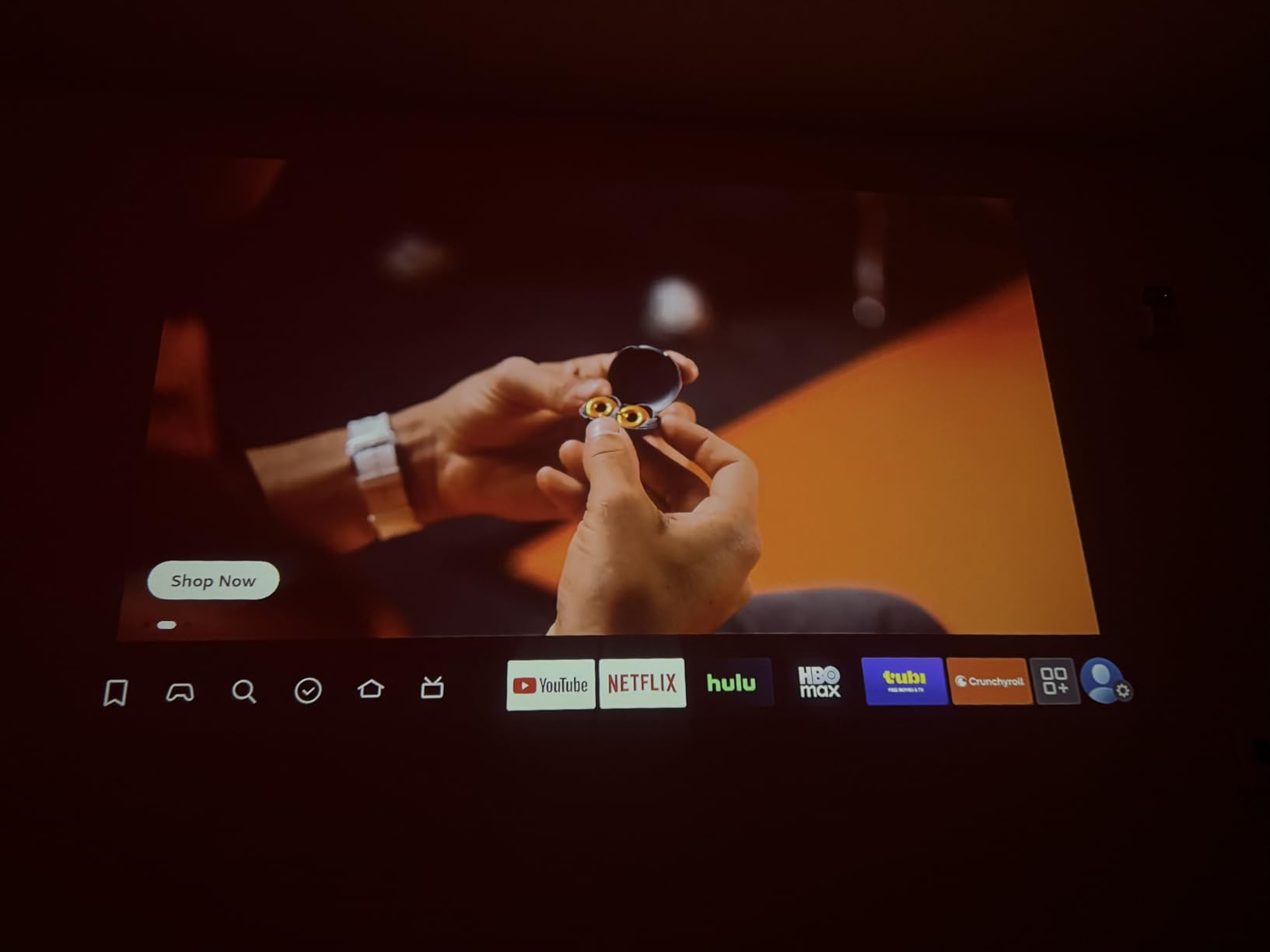 Aurzen D1 air Smart Portable Projector with WiFi and Bluetooth, USB-C Powered, Easy Auto Setup, 16W Dolby Audio, Built-in Apps, Native 1080P HDR10, Outdoor Movie Projector customer photo 1