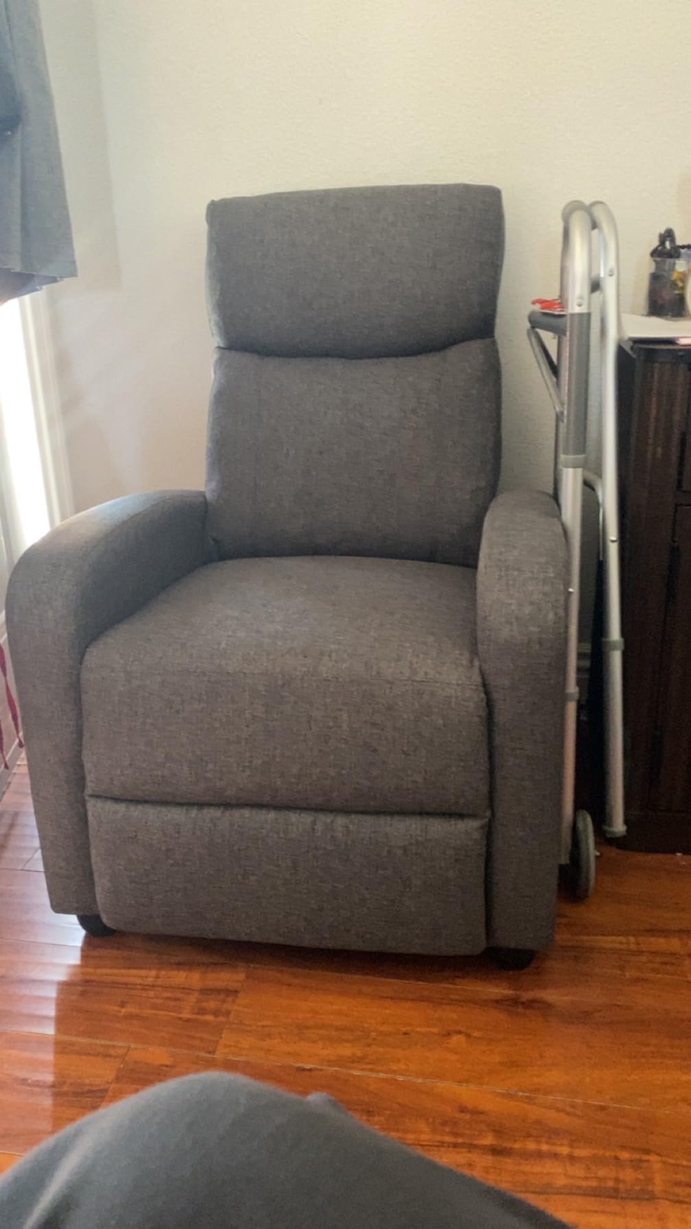 Sweetcrispy Massage Recliner Chair for Adults, Adjustable Home Theater Seating with Lumbar Support for Living Room, Modern Fabric Reclining, Beige customer photo 2