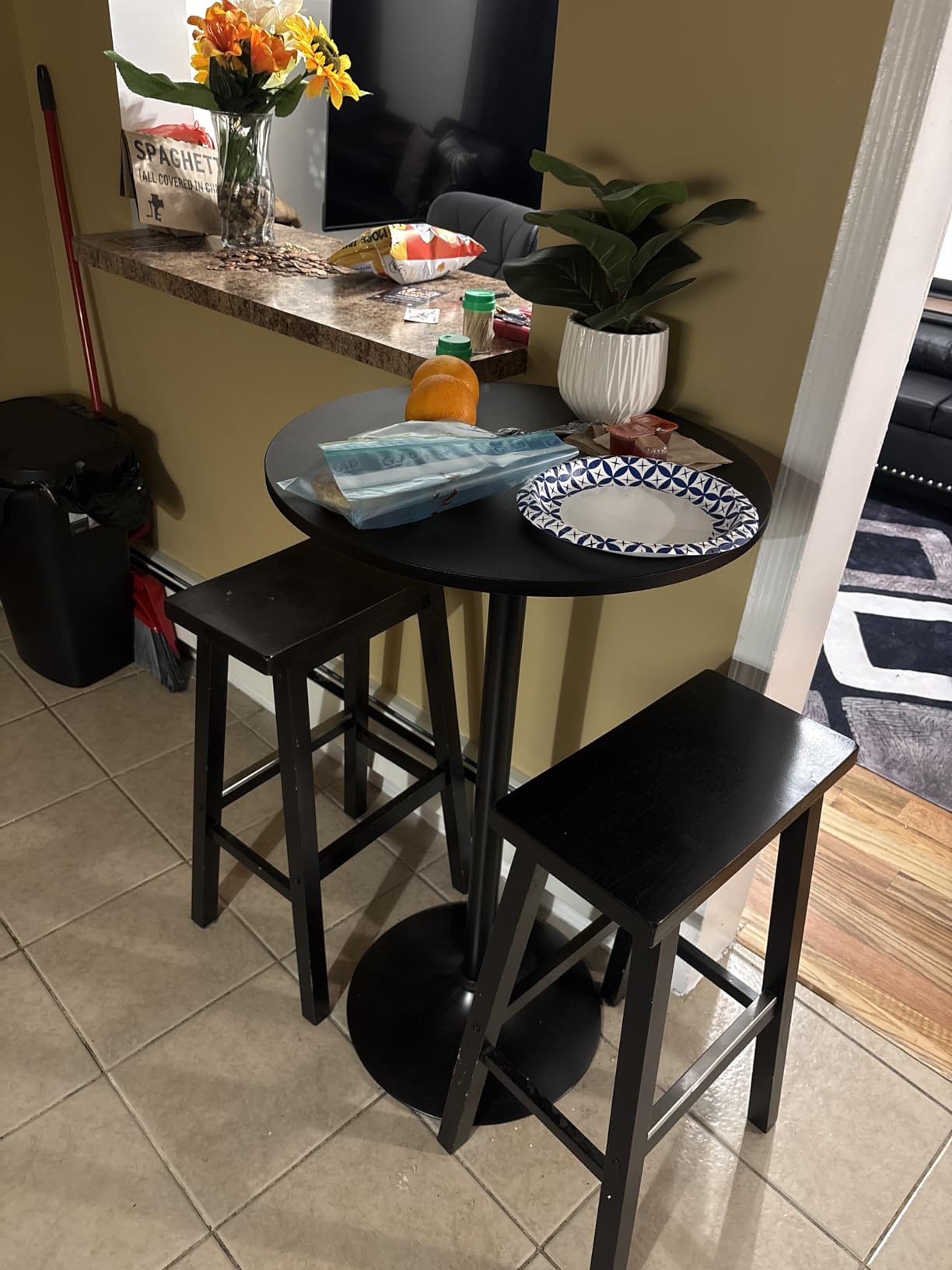 Furmax Bistro Pub Table Round Bar Height Cocktail Table for Home Bar, Round Bar Tables for Party, Dining Room, Living Room and Wedding, Metal Base MDF Top, 40.6 Inch Height customer photo 1