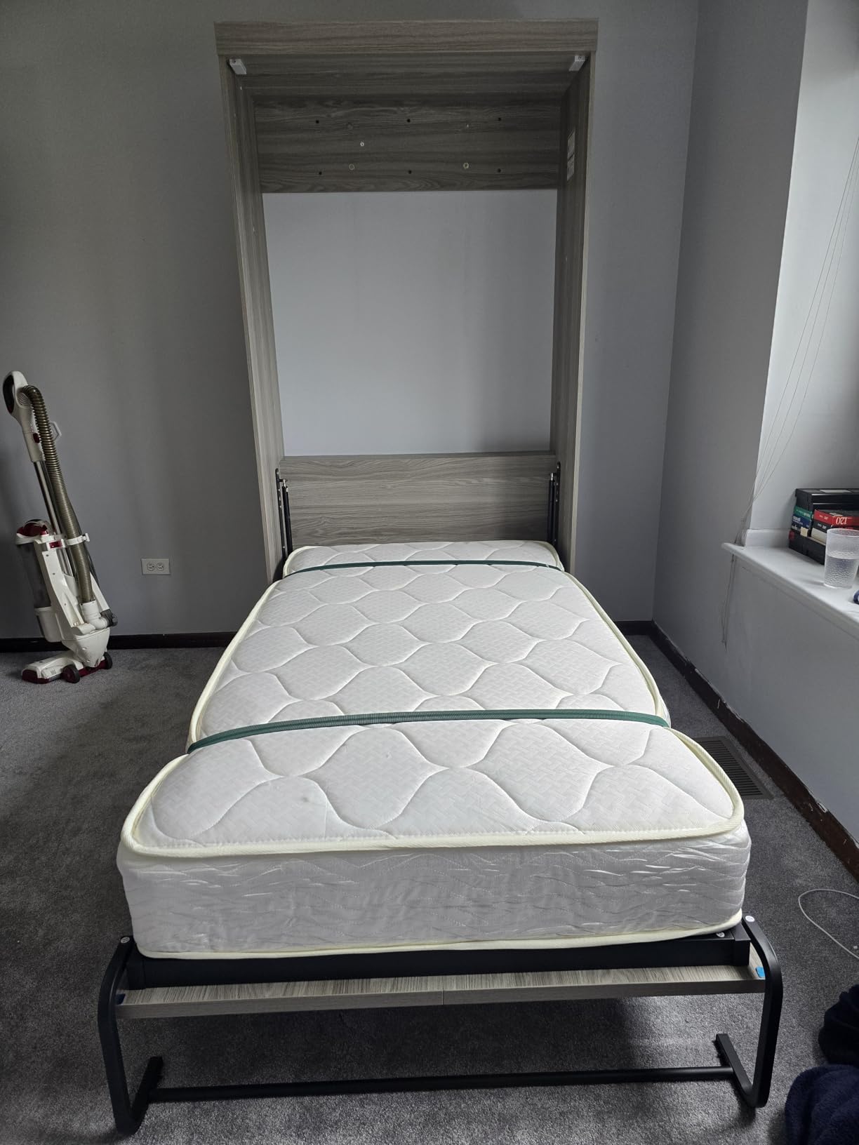 RuiSiSi Twin Size Murphy Bed Cabinet, Farmhouse Hideaway Murphy Cabinet Bed, Wood Hidden Wall Bed Frame Space-Saving for Home Office Small Room, Can Be Folded into a Cabinet, White customer photo 1