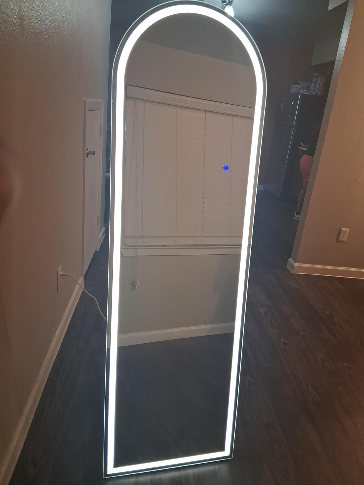 DUMOS Arched LED Mirror Full Length with Stand, 16