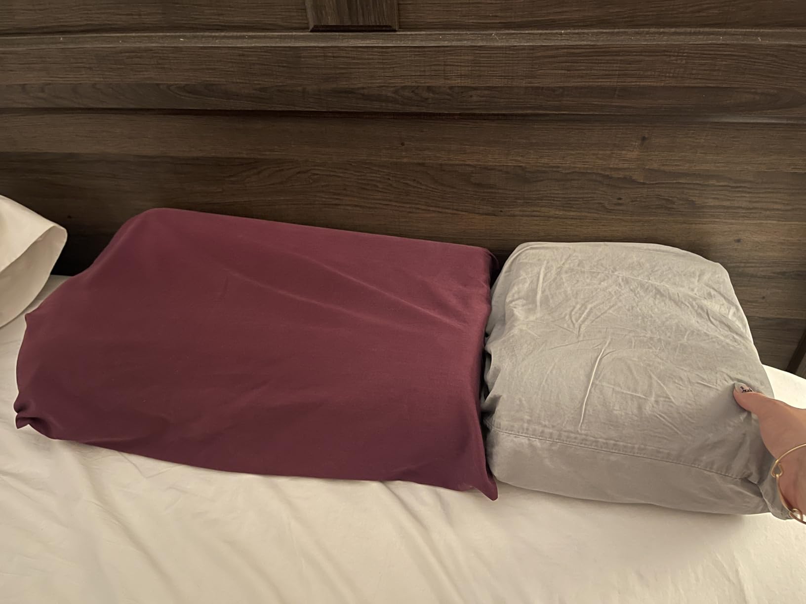 Tempur-Pedic TEMPUR Neck Pillow, Travel, White customer photo 2