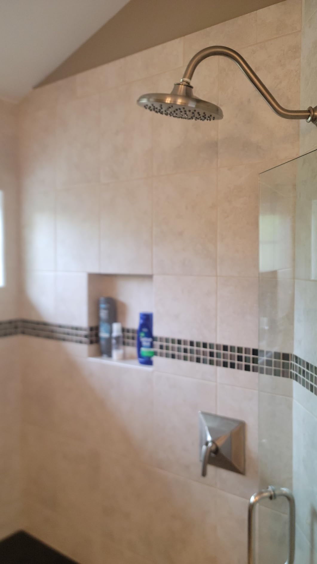 Moen Velocity Chrome Two-Function Rainshower 8-Inch Shower Head with Immersion Technology for a High-Pressure Rinse, S6320 customer photo 2