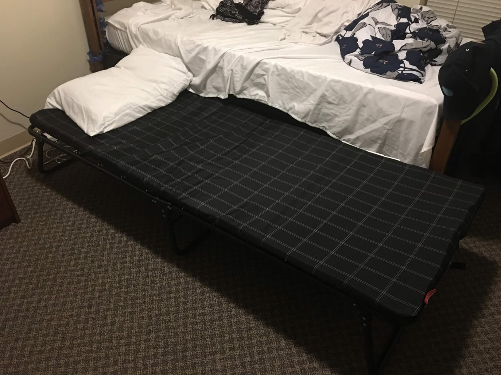 Coleman ComfortSmart Big & Tall Cot with Mattress Pad, Folding Steel Camp Bed with Plush Pad customer photo 1