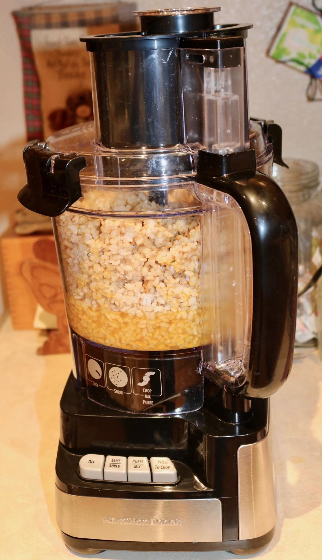 Hamilton Beach Stack & Snap Food Processor and Vegetable Chopper, BPA Free, Stainless Steel Blades, 12 Cup Bowl, 2-Speed 450 Watt Motor, Black (70725A) customer photo 1