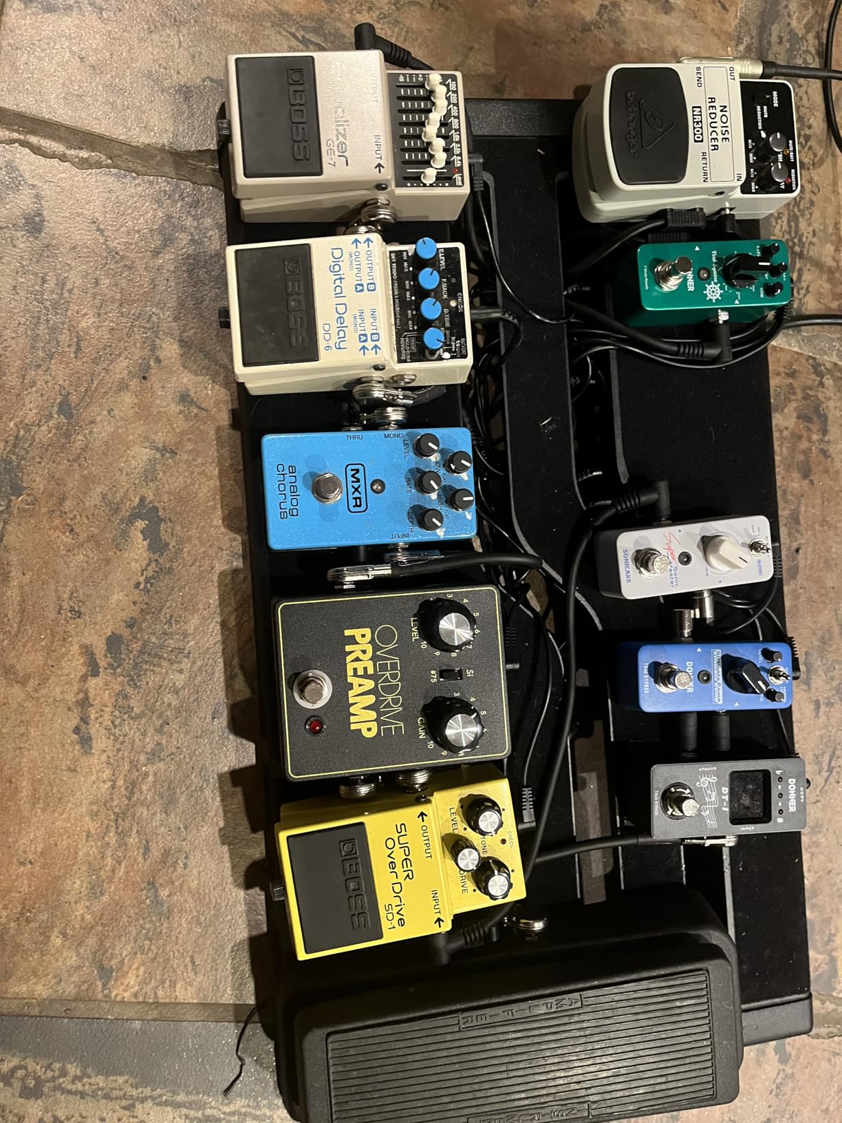 Donner Reverb Guitar Pedal, Verb Square Digital Reverb 7 Modes (Room, Hall, Church, Spring, Plate, Studio, Mod) customer photo 1