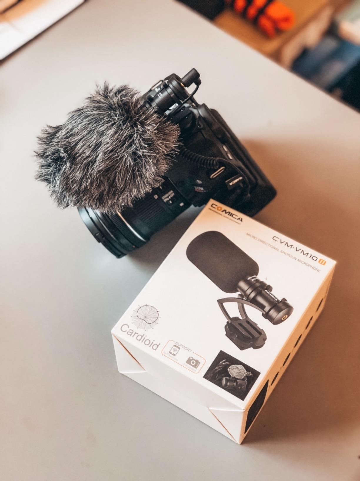 Comica CVM-VM10II Directional Microphone Cardioid Shotgun Video Camcorder Microphone for Canon, Nikon, Fuji, Sony, Panasonic, Olympus DSLR Cameras, Smartphones (with Wind Muff) customer photo 1