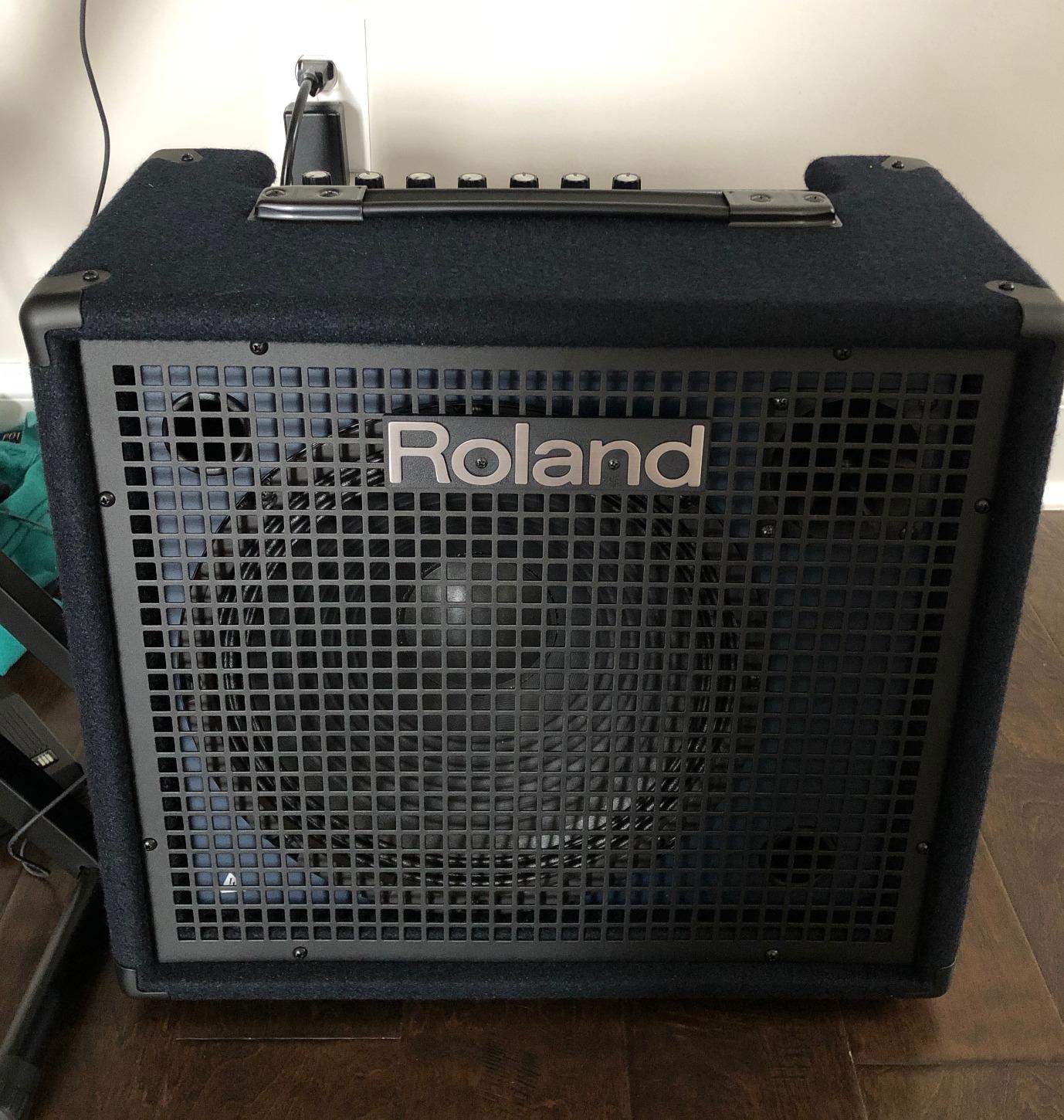 Roland 4-Channel Mixing Keyboard Amplifier, 100 Watt (KC-200) customer photo 1
