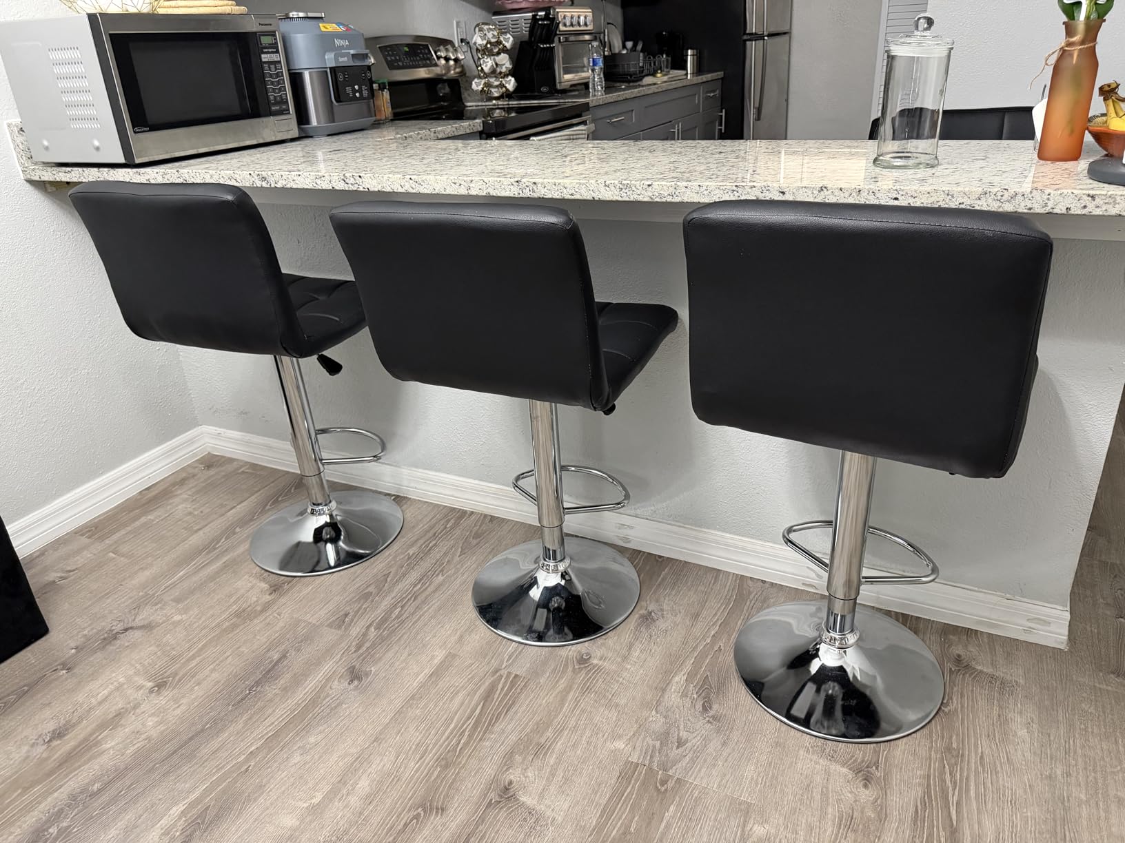 BestOffice Bar Stools Set of 2, Adjustable PU Leather Swivel Barstools, Modern Counter Stools with Back and Footrest, Counter Height Barstools for Bar, Kitchen and Dining Room customer photo 2
