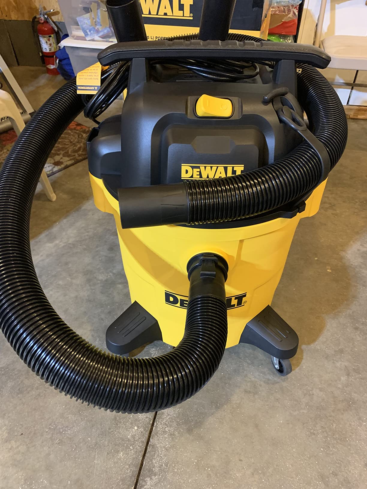 DEWALT 16 Gal 6.5 HP 116CFM Wet Dry Vacuum with Blower and Muffler DXV16PA | Wet/Dry/Blower 3-in-1 Large Poly Shop Vacuum with Storage Bag and Muffler Accessories Ideal for Garage/Workshop/Jobsite customer photo 1