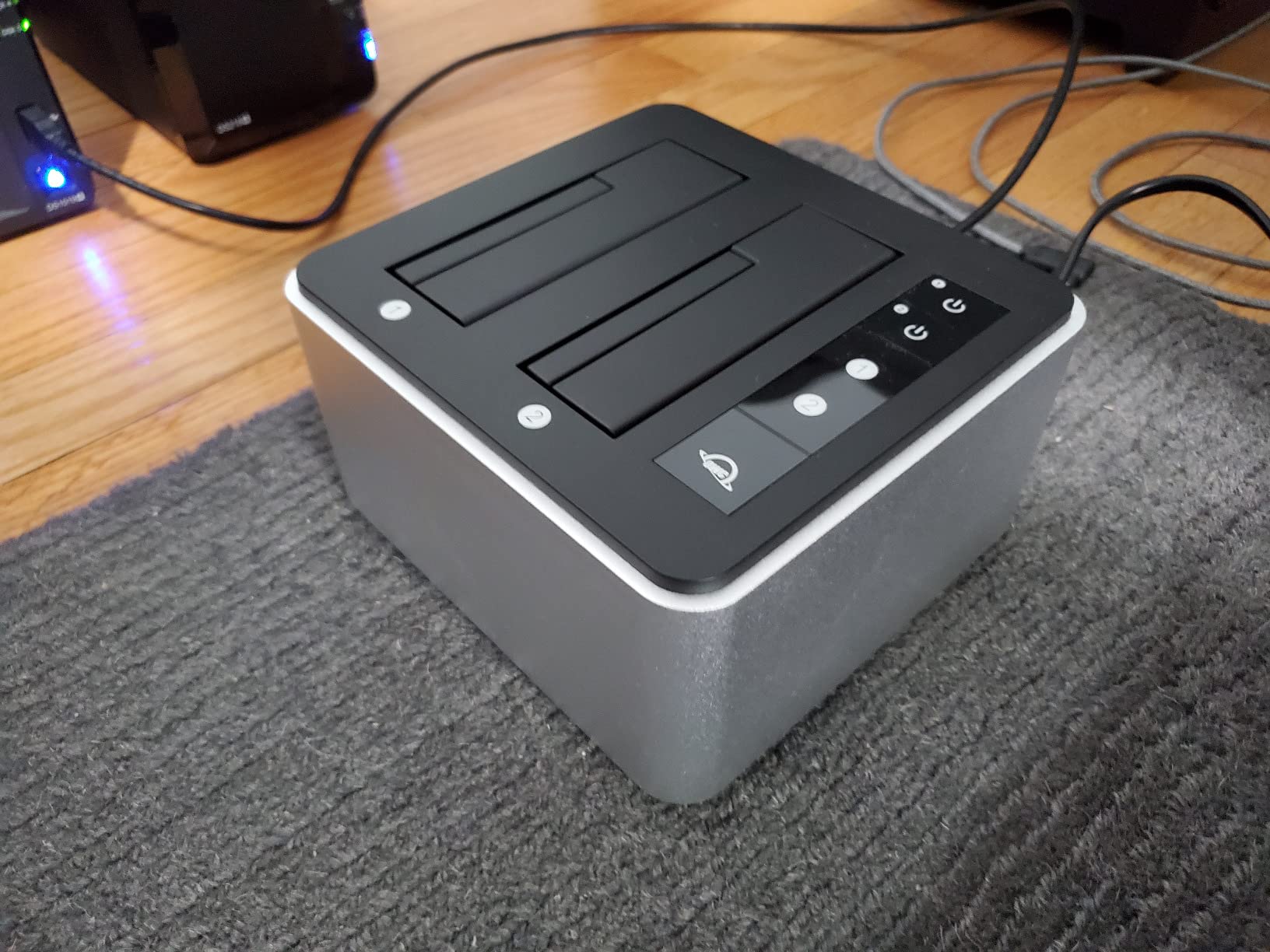 OWC Drive Dock USB-C Dual Drive Bay Solution, USB 3.1 Gen 2, for Mac and PC (OWCTCDRVDCK) customer photo 2