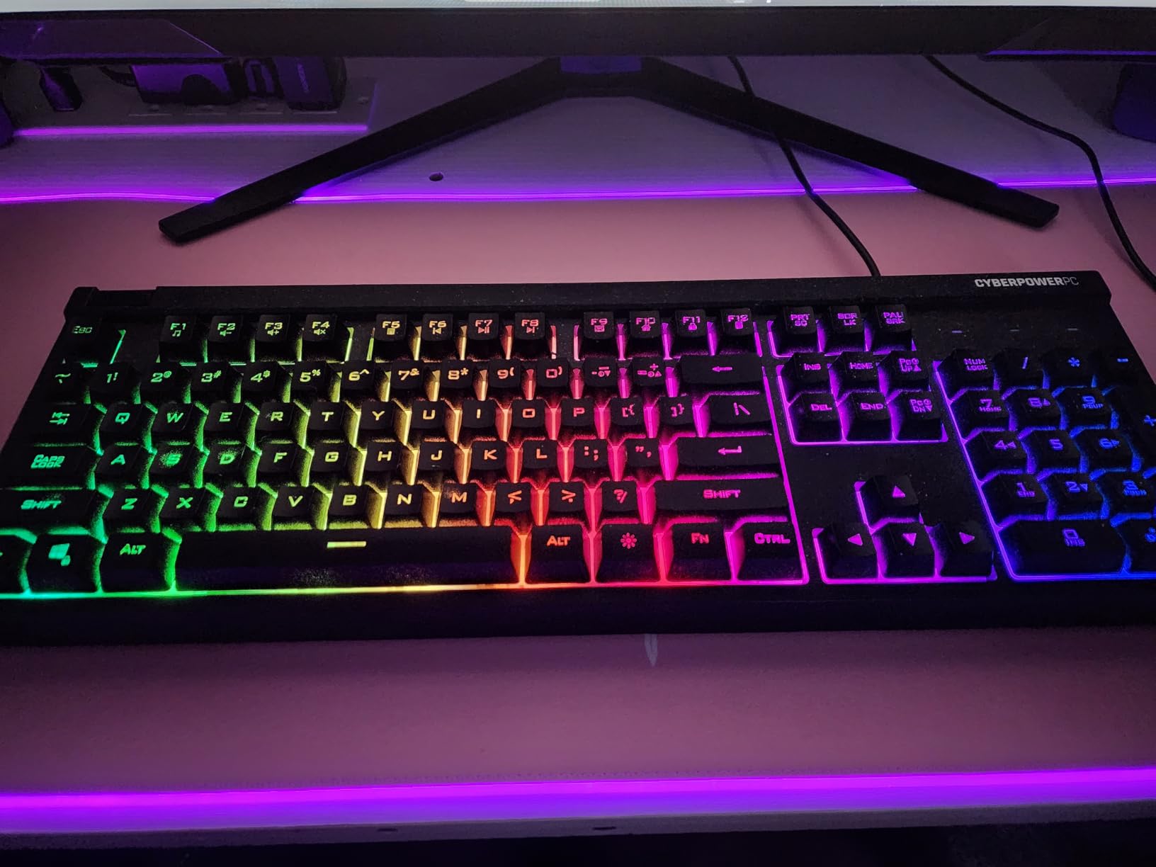 BladeHawks Extra Large RGB Gaming Mouse Pad-14 Light Modes, Extended Soft LED Mouse Pad, Anti-Slip Rubber Base, Computer Keyboard Mousepad Mat (31.5 x 12 Inch) customer photo 1