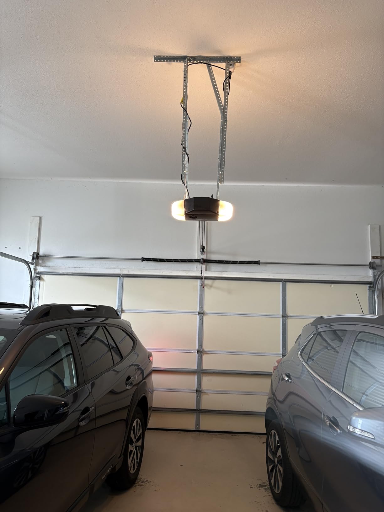 Genie StealthDrive Connect Smart Belt Drive Garage Door Opener, 7155-TKV, 1 1/4 HPc, Aladdin Connect Wi-Fi, Works with Alexa, Battery Backup customer photo 2