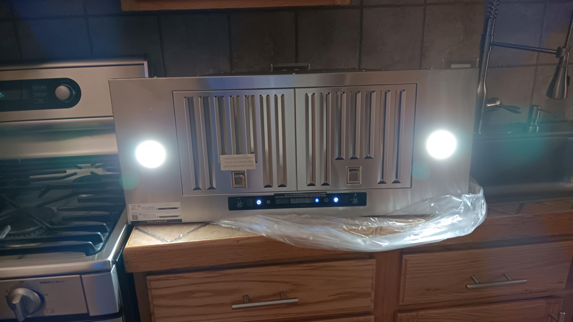 IKTCH 30 inch Built-in/Insert Range Hood 900 CFM, Ducted/Ductless Convertible Duct, Stainless Steel Kitchen Vent Hood with 4 Speed Gesture Sensing&Touch Control Panel(IKB01-30) customer photo 2