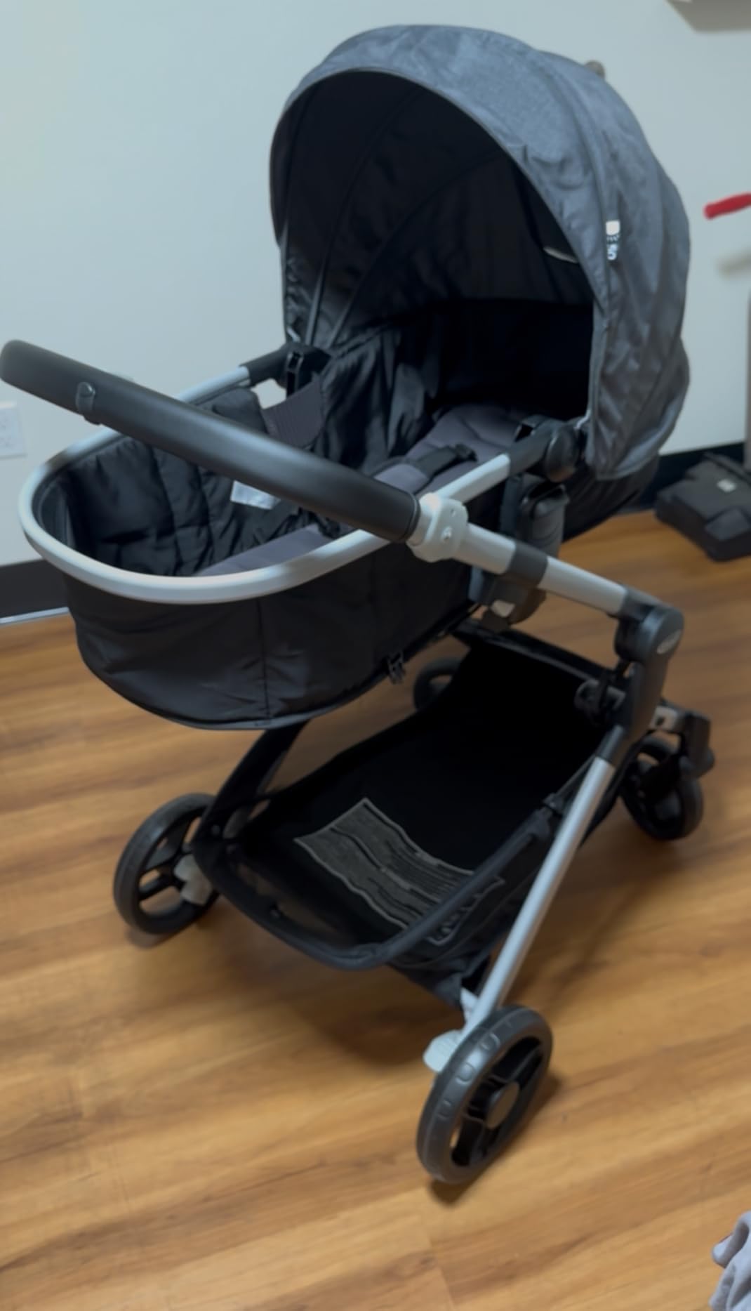 Graco Modes Nest Travel System, Car Seat and Stroller Combo, Includes: SnugRide DLX Infant Car Seat, and Reversible Baby Stroller, Norah customer photo 2