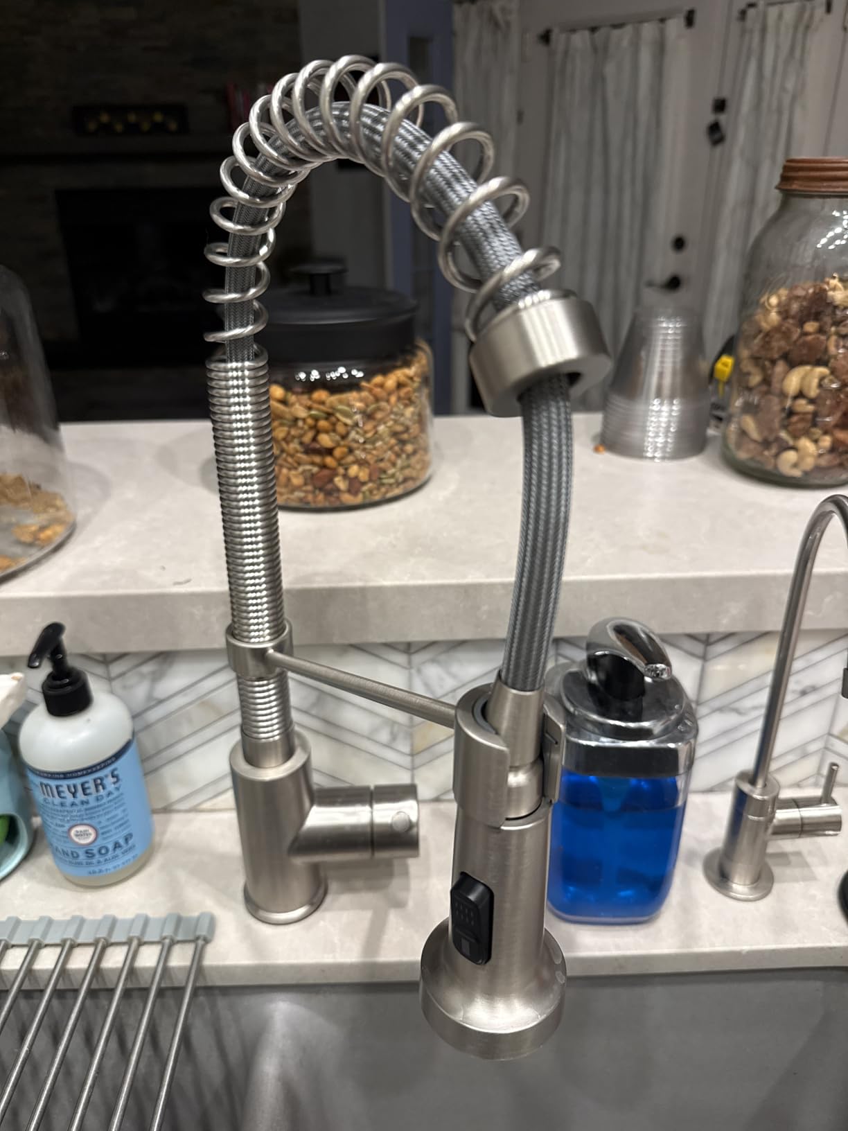 KRAUS Spot Free Stainless Steel Pull Down Kitchen Faucet KPF-1610SFS customer photo 1