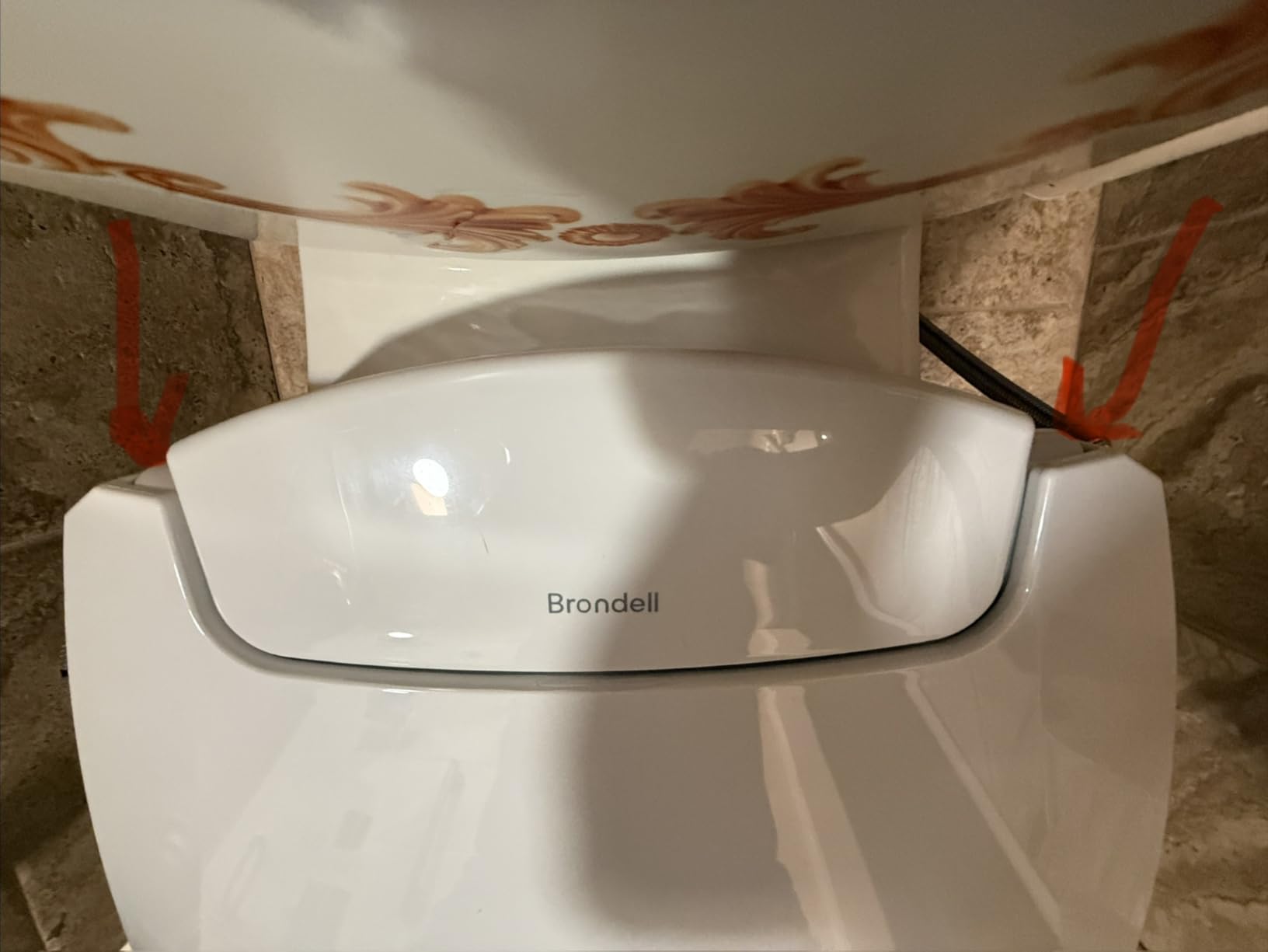 Brondell Bidet Toilet Seat Non-Electric Swash Ecoseat, Fits Elongated Toilets, White - Dual Nozzle System, Ambient Water Temperature - Bidet with Easy Installation customer photo 2