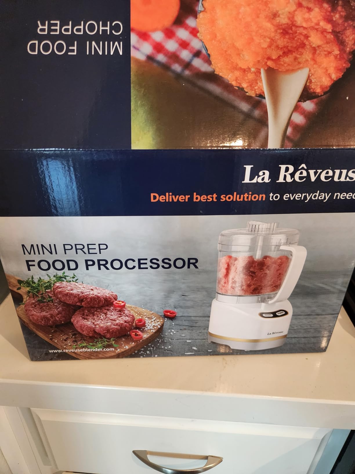 La Reveuse Electric Mini Food Processor Small Chopper 200 Watts 2-Cup Prep Bowl for Mincing Chopping Grinding Blending Pureeing (White) customer photo 2