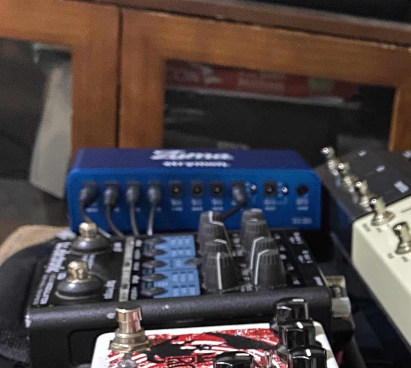 Strymon Zuma 9-Output Pedal Power Supply customer photo 2