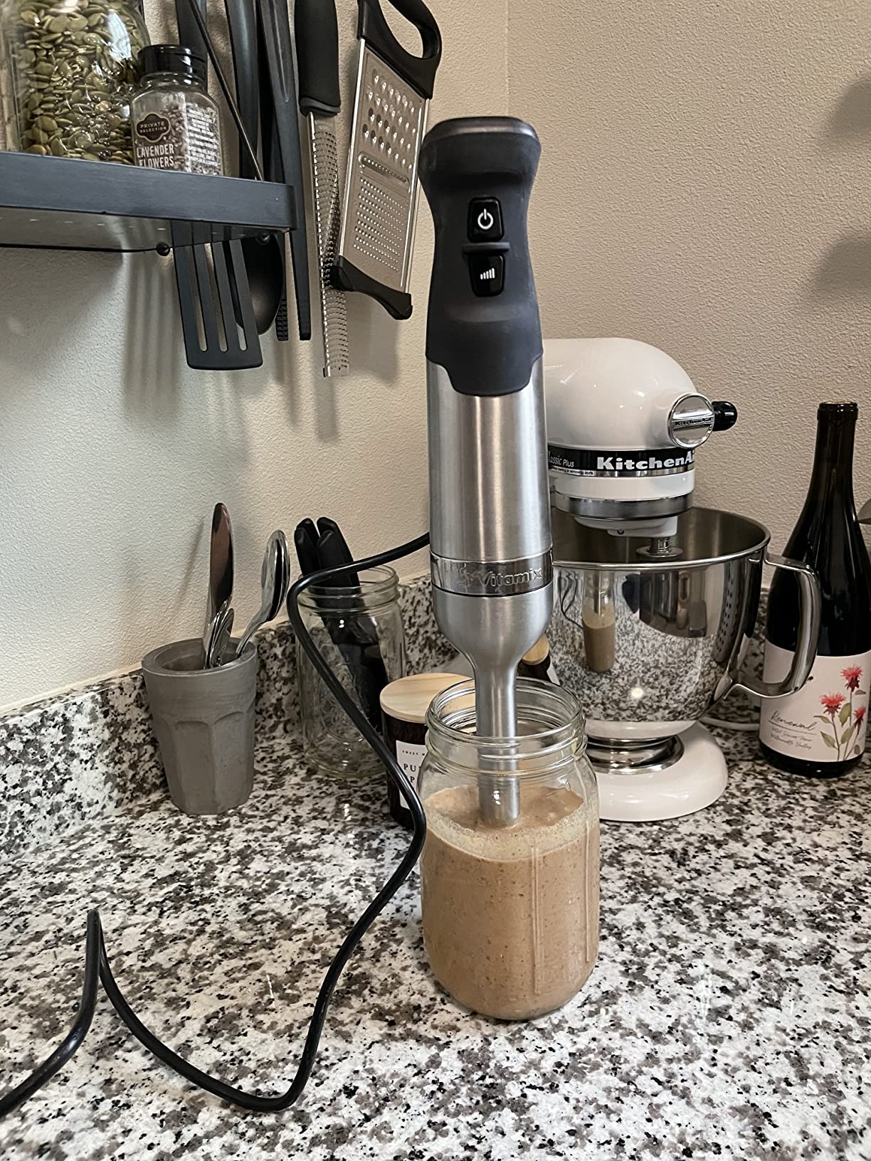 Vitamix 5-Speed Immersion Blender, Professional-Grade Hand Blender with 625-Watt Motor and Stainless-Steel Blade, Stainless Steel/Black customer photo 2