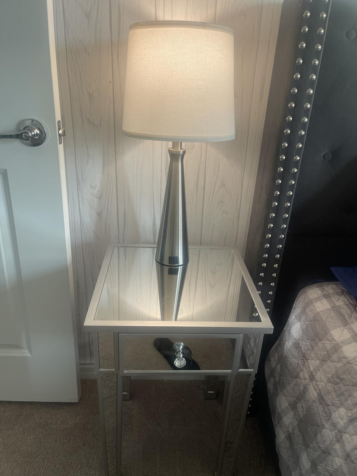 VINGLI Mirrored End Table with Drawer Silver Modern Nightstand/Bedside/Accent Table for Small Space, Living Room, Bedroom, 15.7
